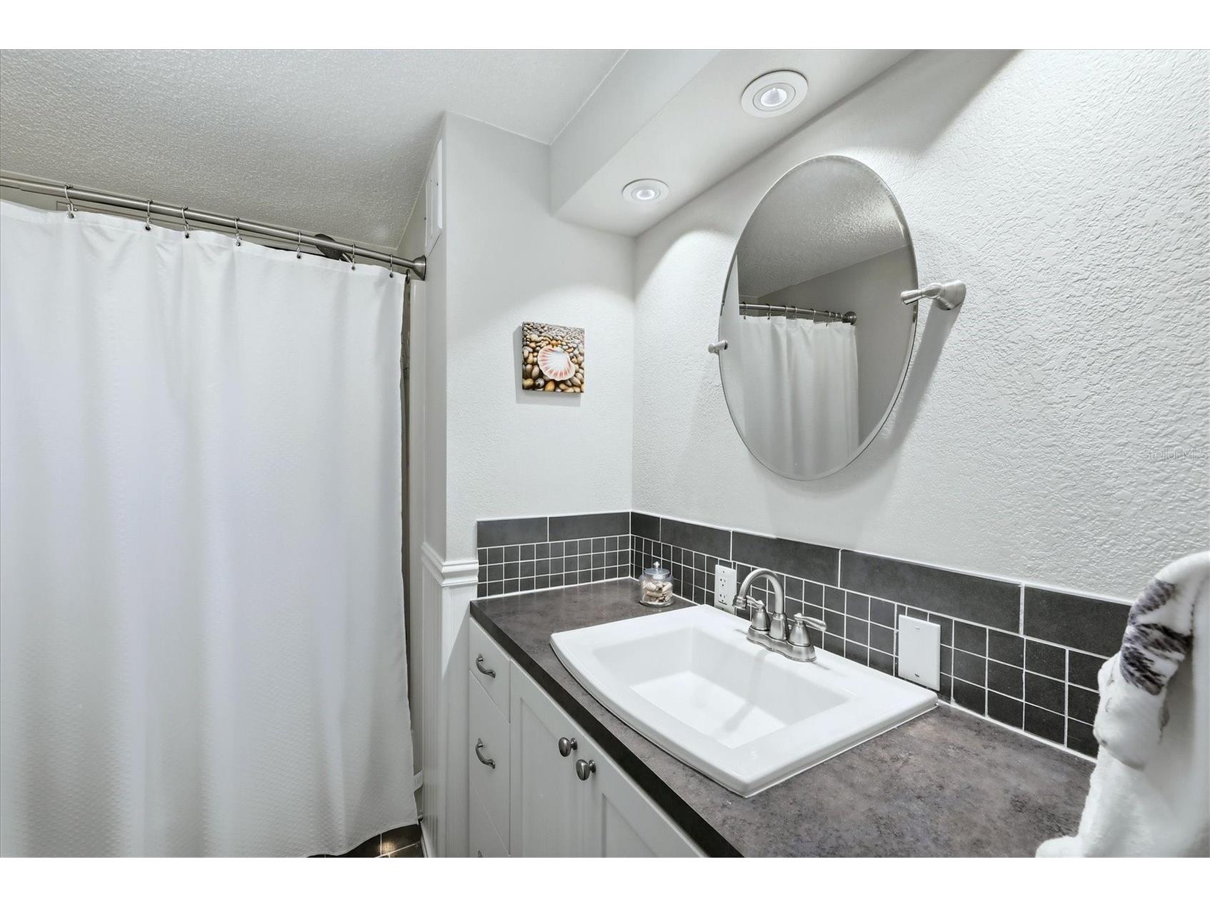 6222 Falcon Drive Englewood FL 34224 D6146163 image21