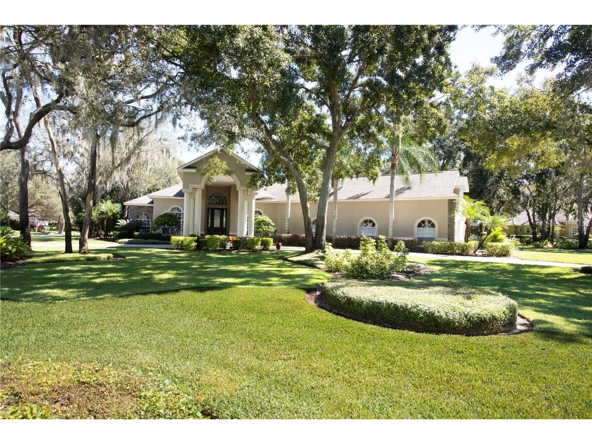 6222 Kingbird Manor Drive Lithia FL 33547 TB8350478 image1