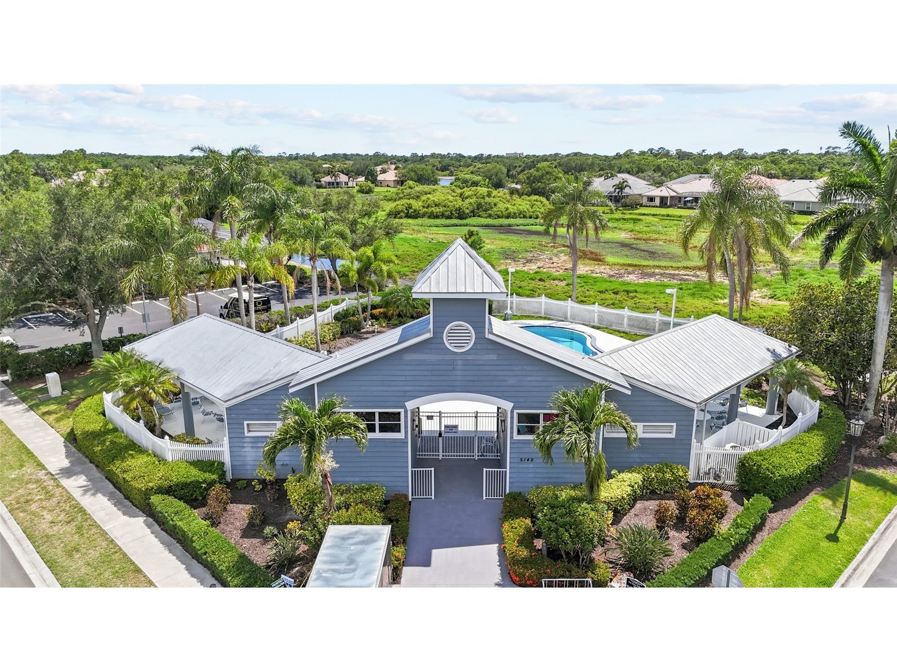 6223 Donnington Court Sarasota FL 34238 A4694589 image33