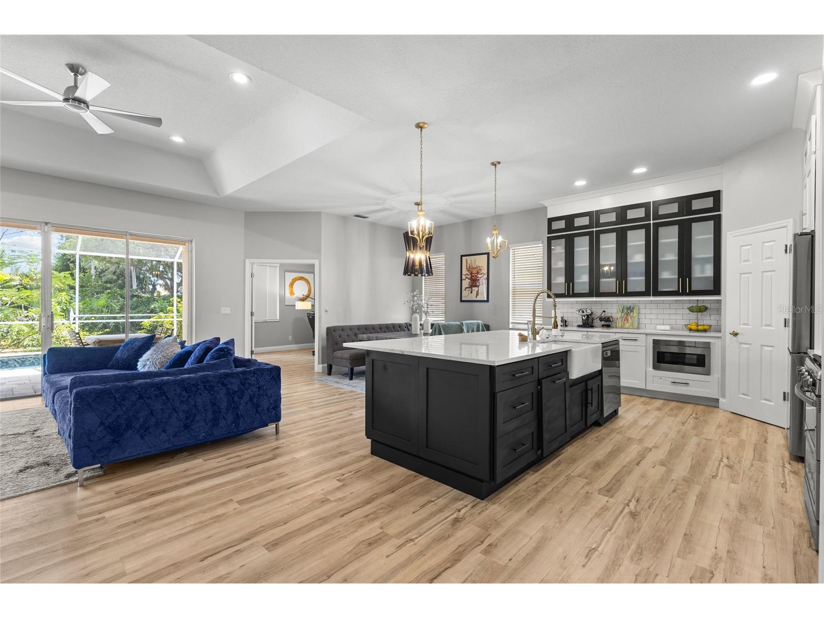 6223 Donnington Court Sarasota FL 34238 A4694589 image5