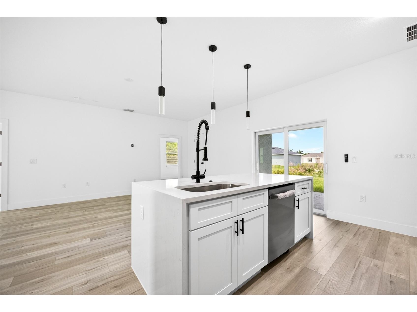 6223 Emmonsdale Street Port Charlotte FL 33981 C7526984 image11