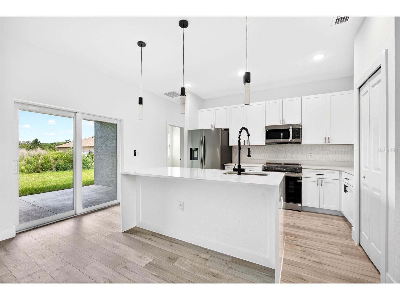 6223 Emmonsdale Street Port Charlotte FL 33981 C7526984 image12