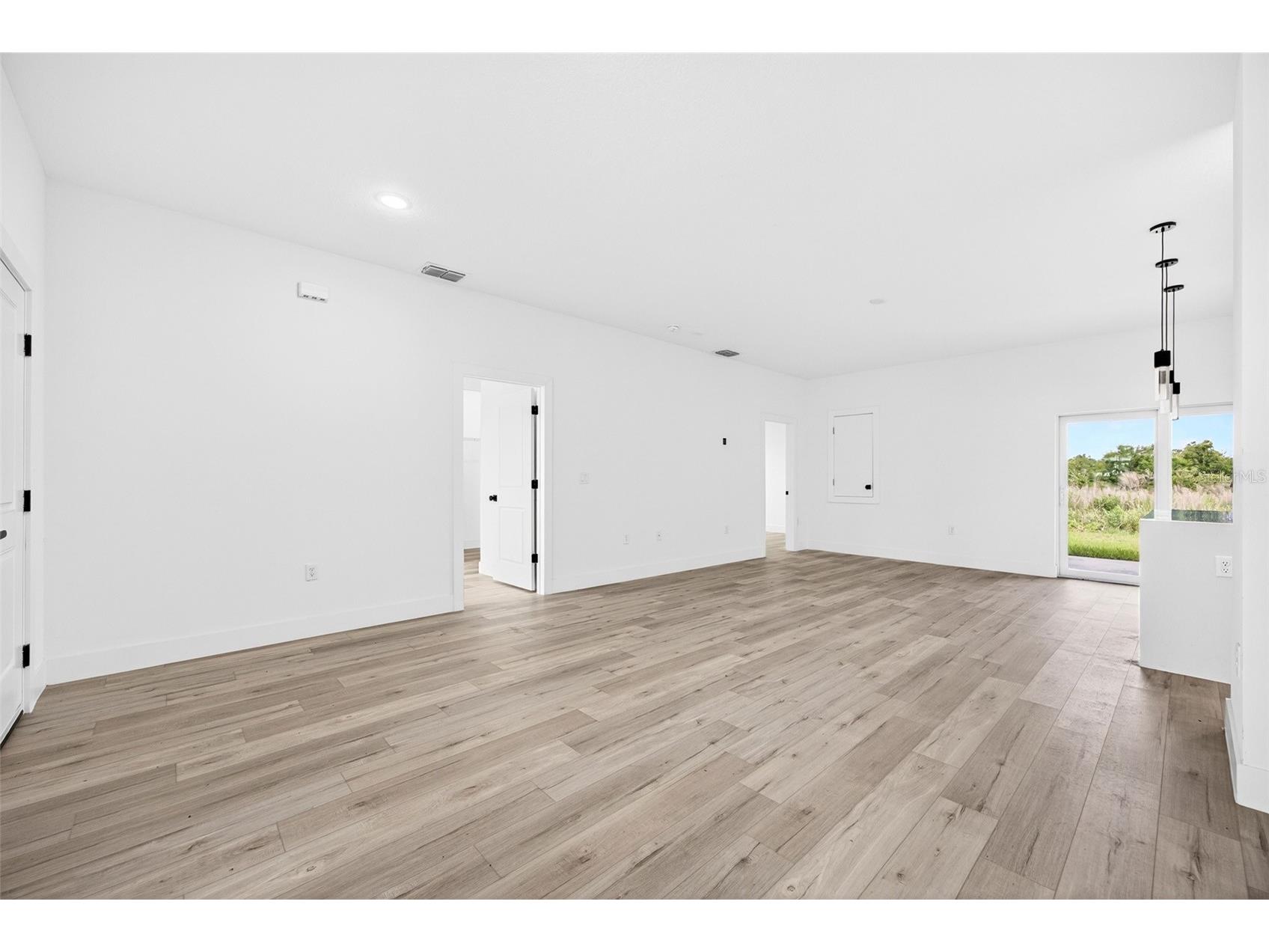 6223 Emmonsdale Street Port Charlotte FL 33981 C7526984 image6