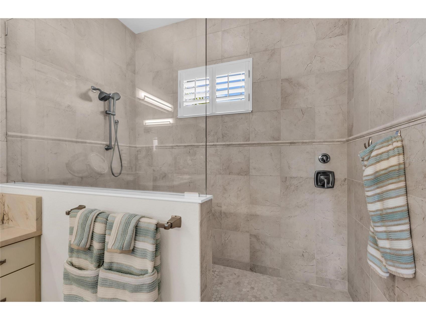 6224 Signature Pointe Lane Bradenton FL 34210 A4685896 image33