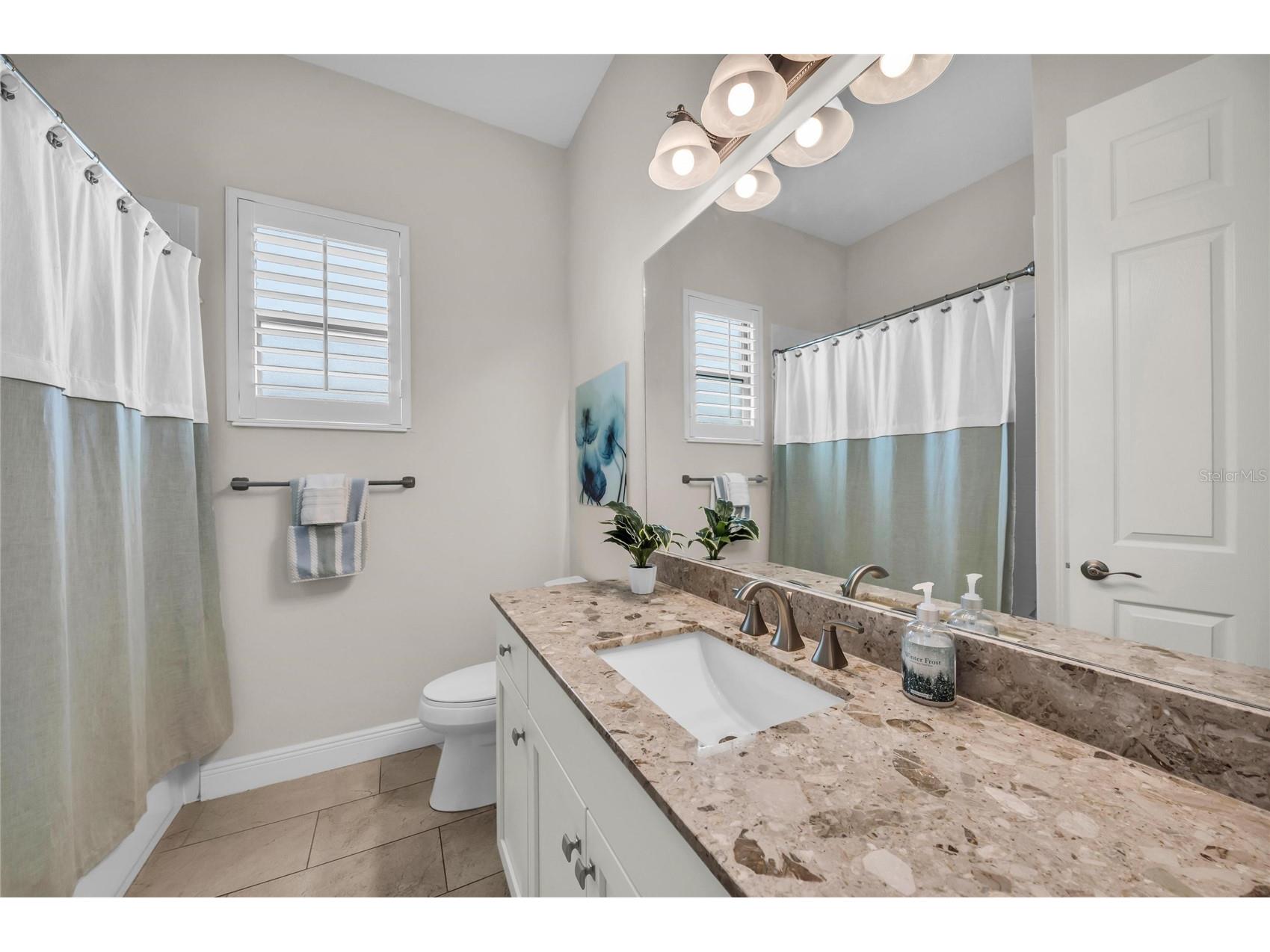 6224 Signature Pointe Lane Bradenton FL 34210 A4685896 image42