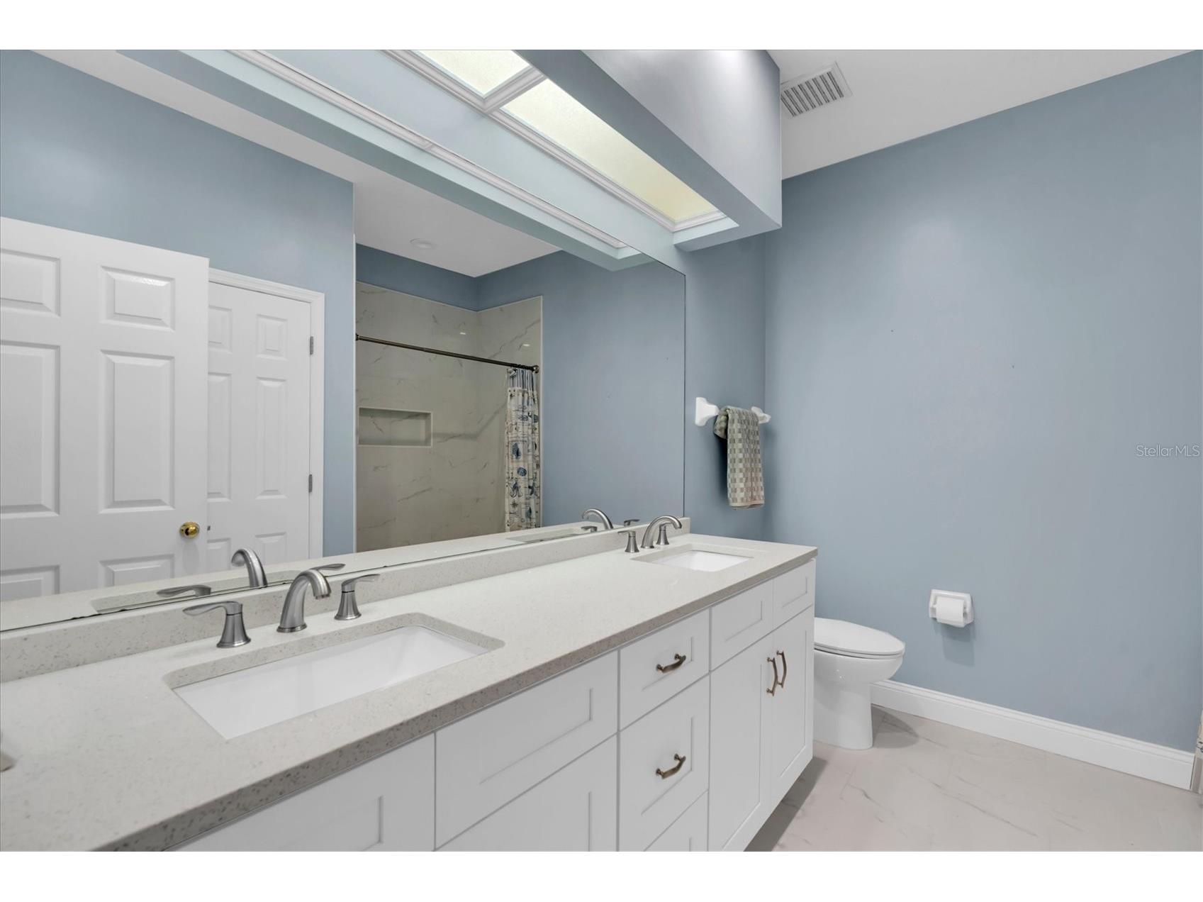 6224 Vista Verde Drive W Saint Petersburg FL 33707 TB8341940 image24