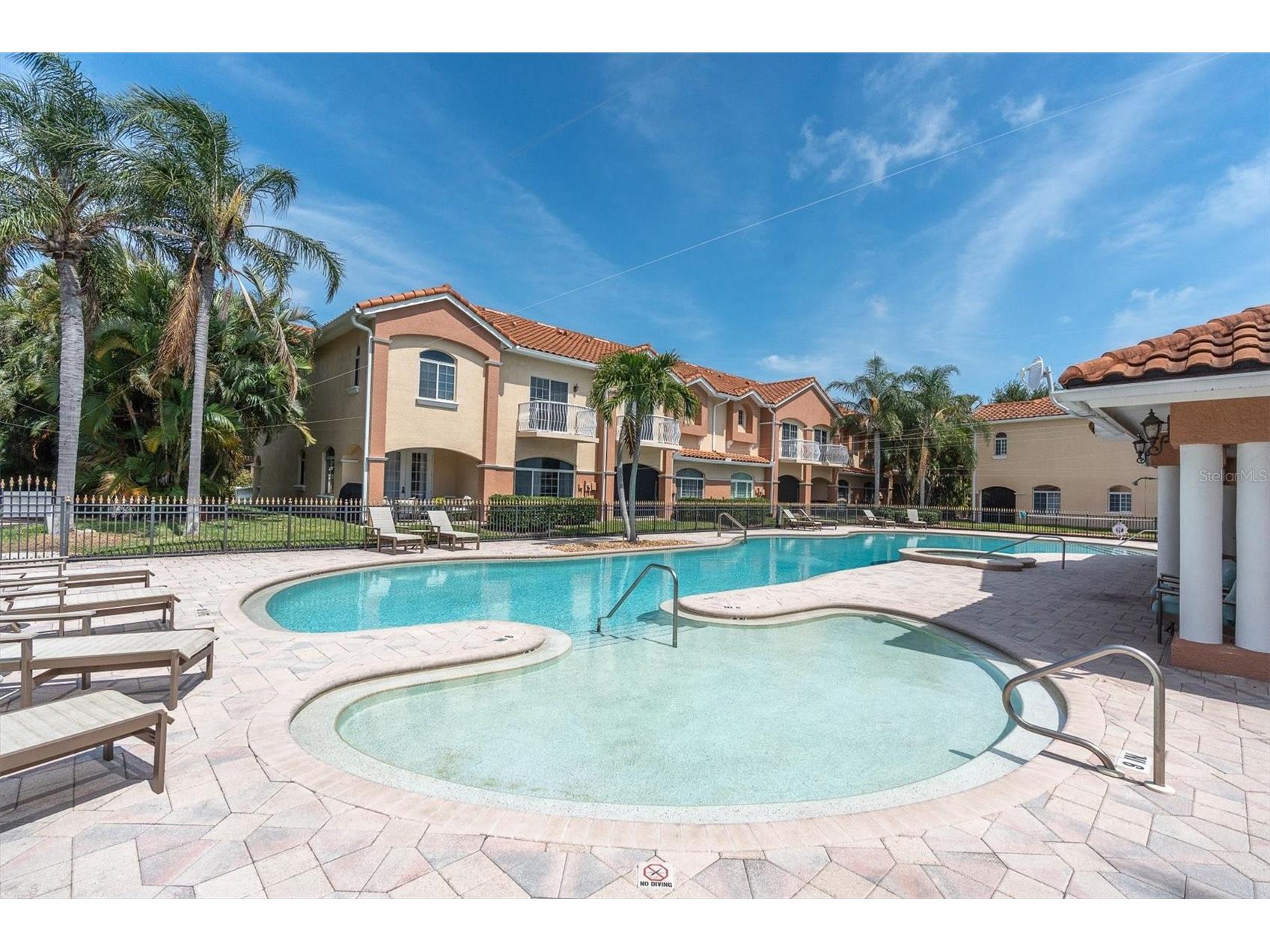 6224 Vista Verde Drive W Saint Petersburg FL 33707 TB8341940 image28