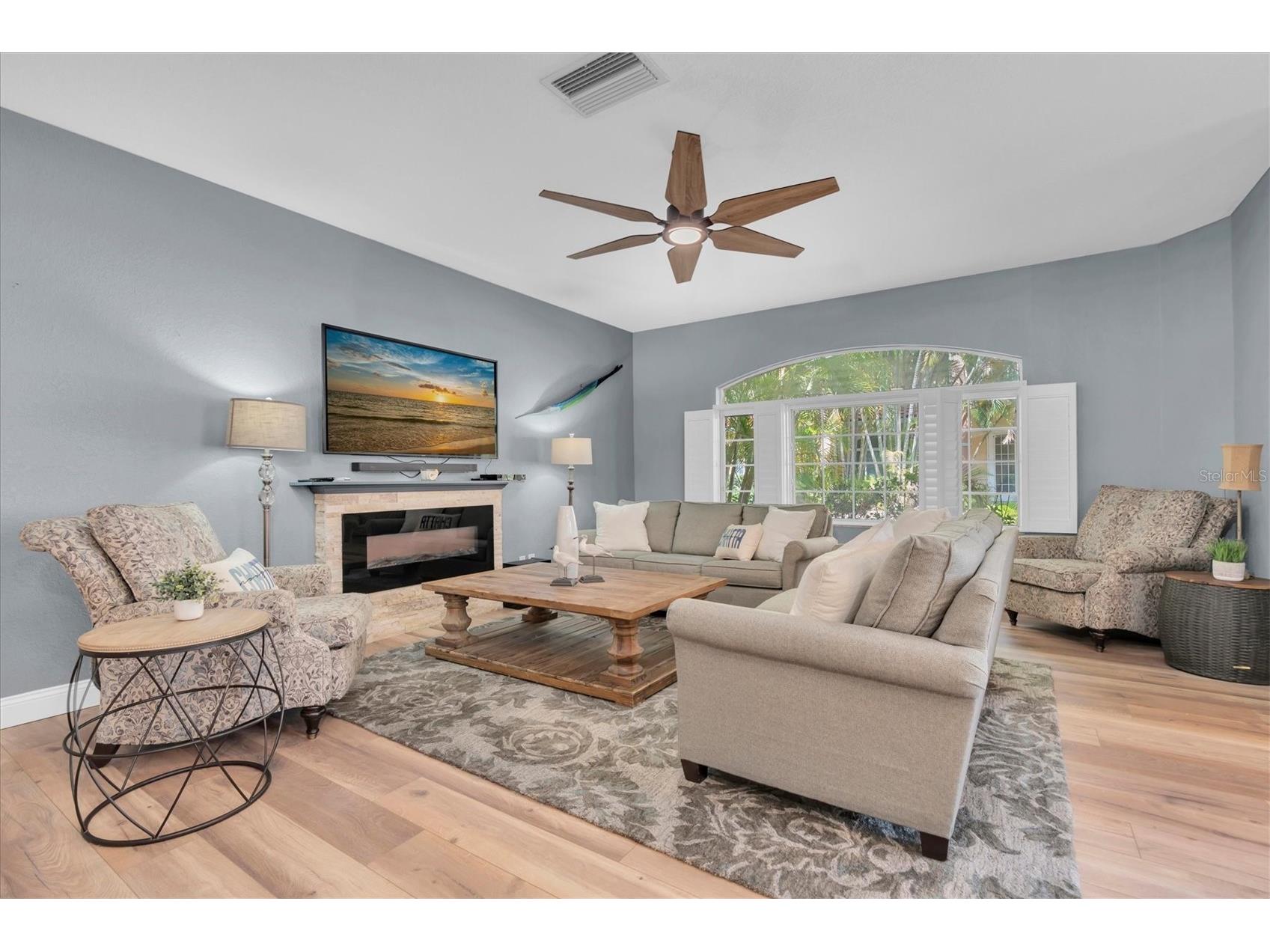 6224 Vista Verde Drive W Saint Petersburg FL 33707 TB8341940 image5