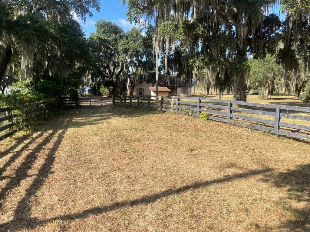 6224 Windmill Road, Leesburg, FL, 34748 MLS O6216011 Edina Realty