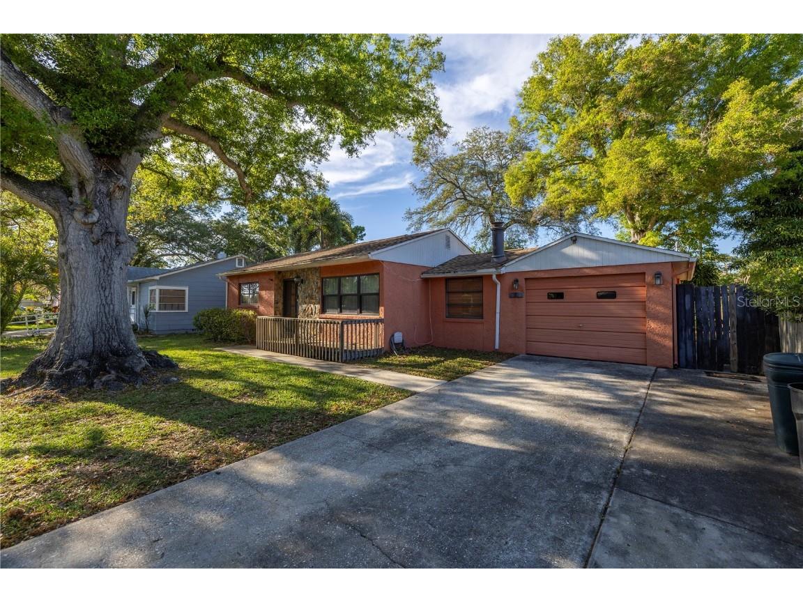 6225 15th Avenue S Gulfport FL 33707 U8235204 image1