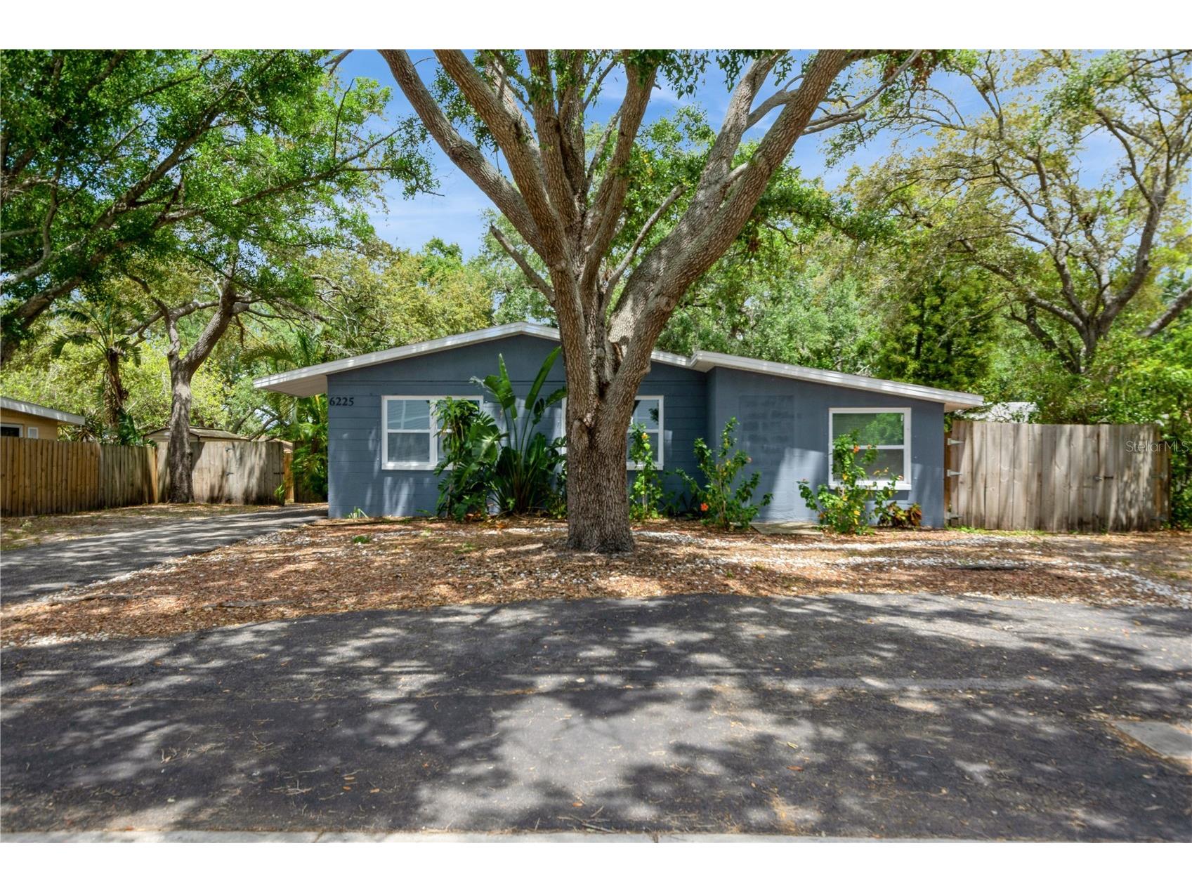 6225 76th Avenue N Pinellas Park FL 33781 TB8444507 image1