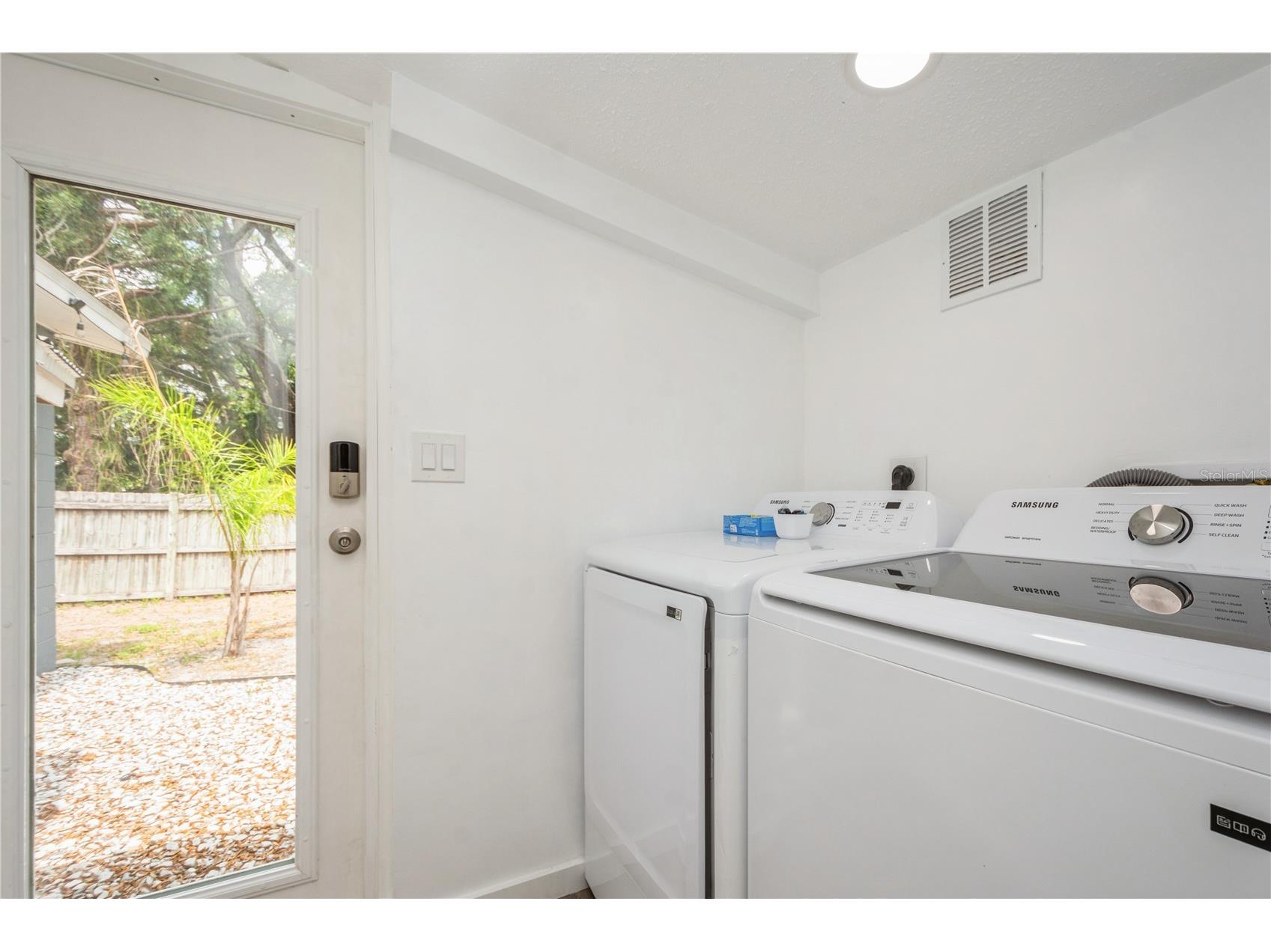 6225 76th Avenue N Pinellas Park FL 33781 TB8444507 image18