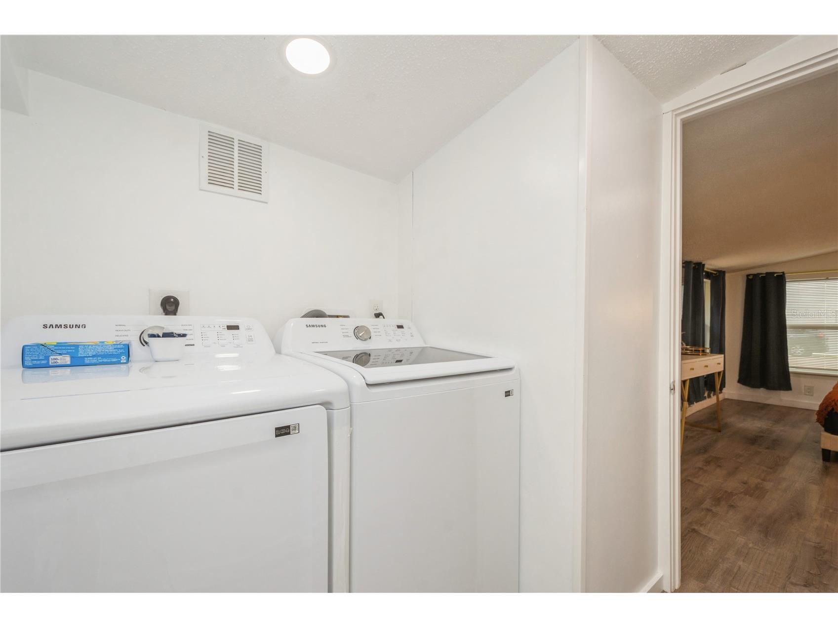 6225 76th Avenue N Pinellas Park FL 33781 TB8444507 image19