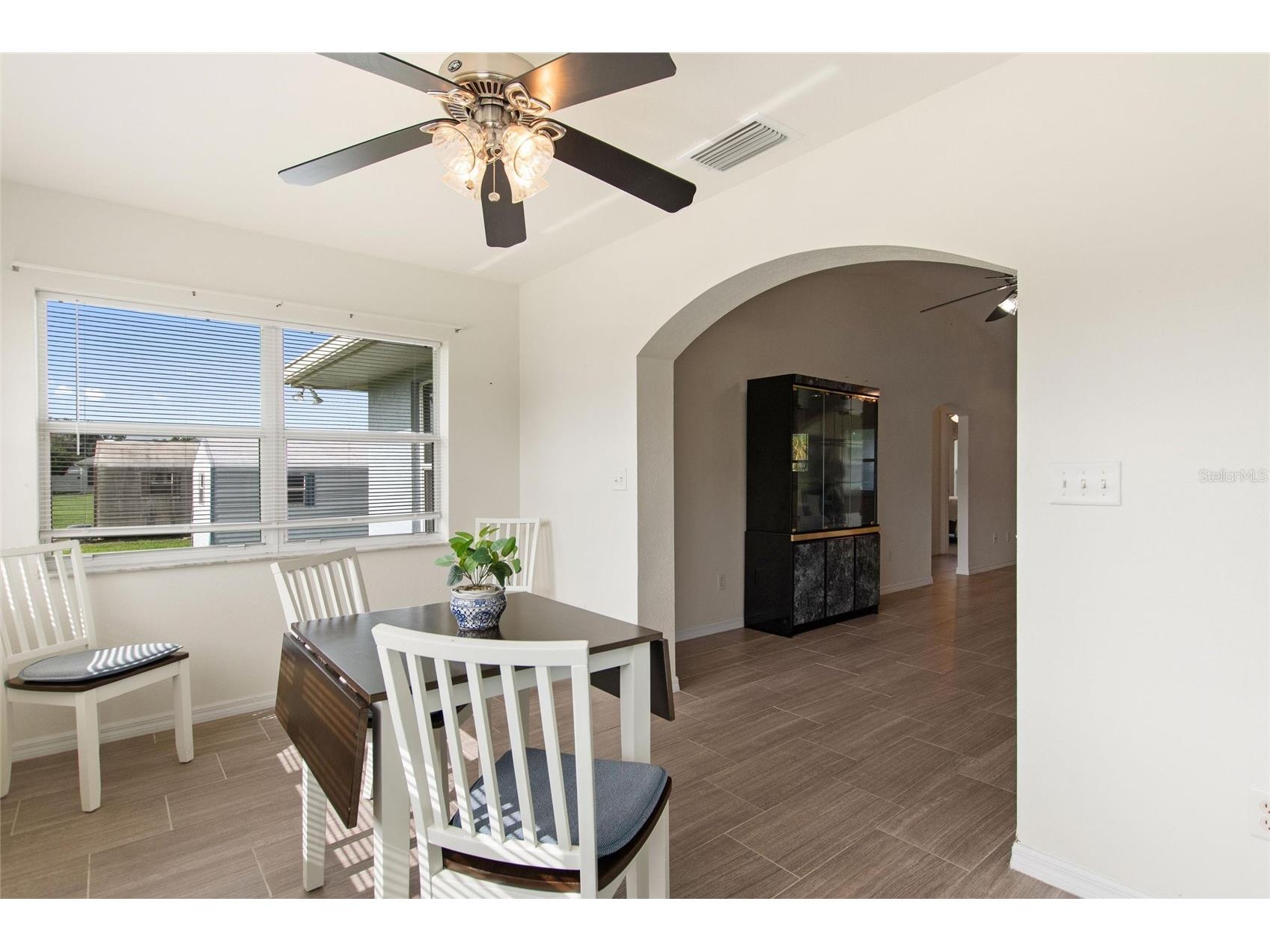 6225 Amaryllis Drive Indian Lake Estates FL 33855 - LAKE WALK IN WATER P4938789 image13