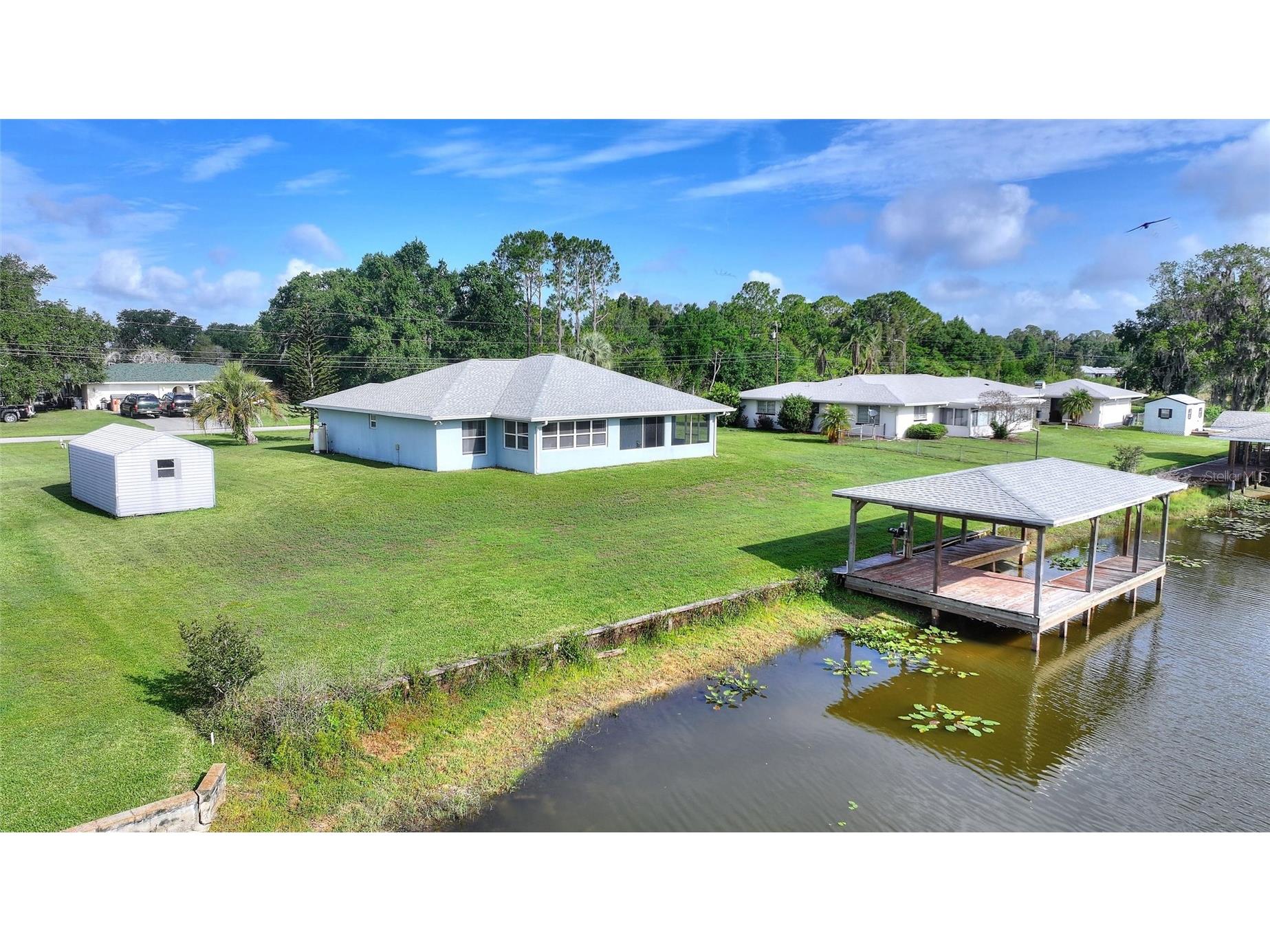 6225 Amaryllis Drive Indian Lake Estates FL 33855 - LAKE WALK IN WATER P4938789 image2