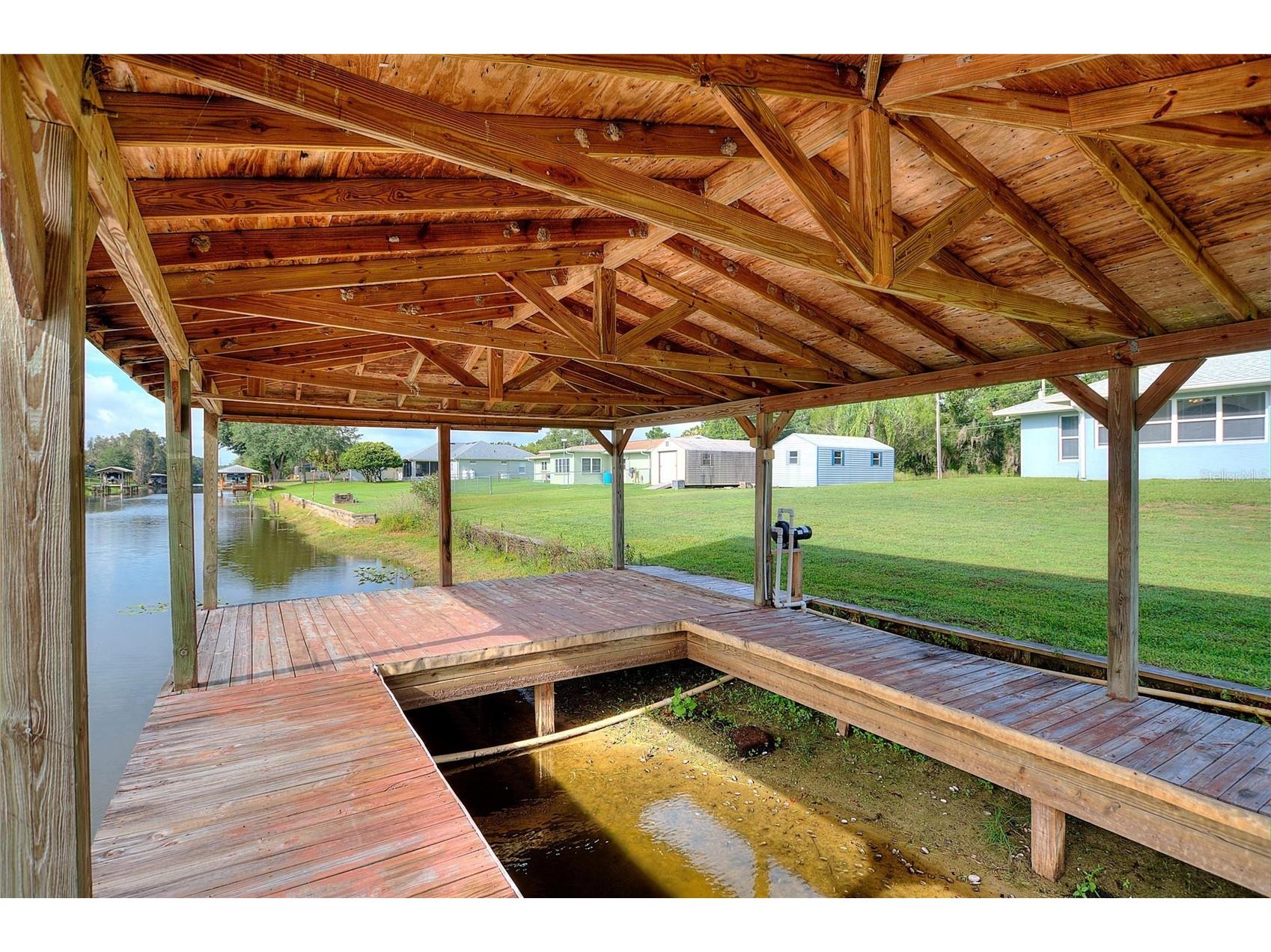 6225 Amaryllis Drive Indian Lake Estates FL 33855 - LAKE WALK IN WATER P4938789 image27