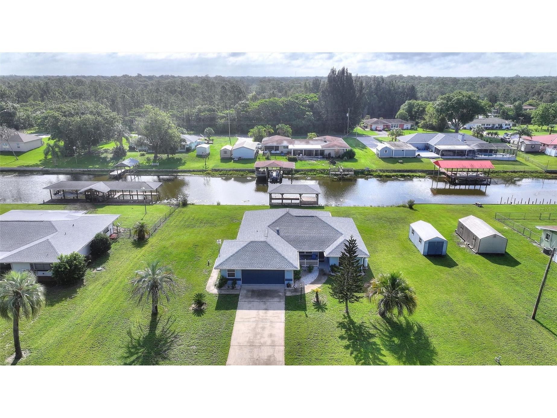 6225 Amaryllis Drive Indian Lake Estates FL 33855 - LAKE WALK IN WATER P4938789 image28