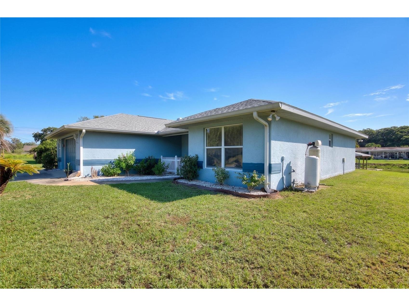 6225 Amaryllis Drive Indian Lake Estates FL 33855 - LAKE WALK IN WATER P4938789 image43