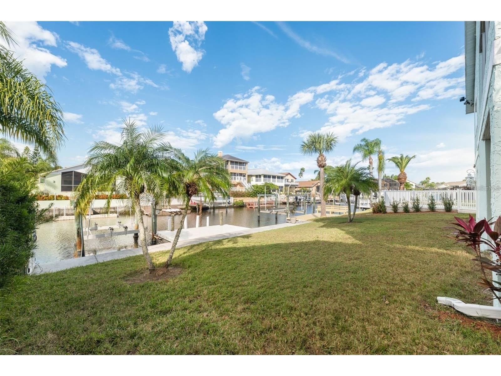 6225 Bayside Drive New Port Richey FL 34652 TB8494508 image2