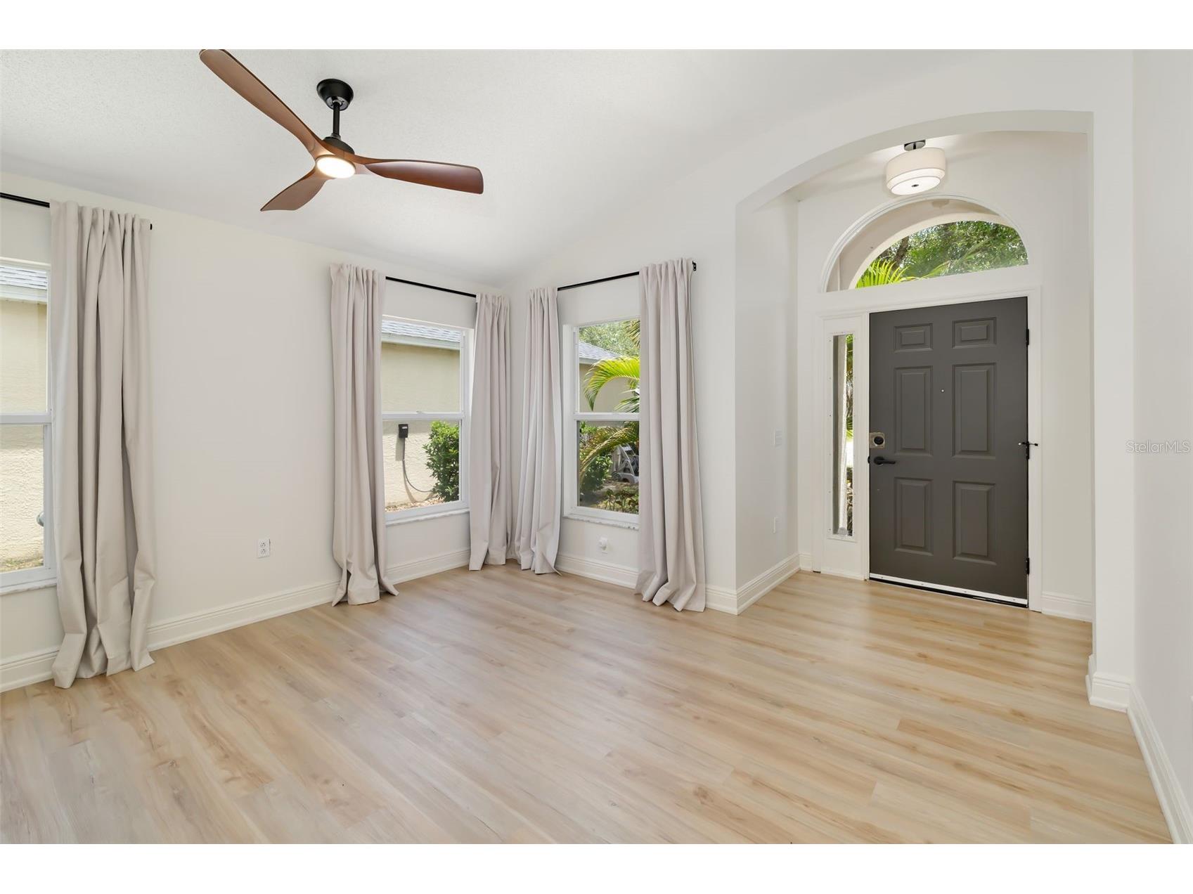 6226 Blueflower Court Lakewood Ranch FL 34202 A4692472 image9