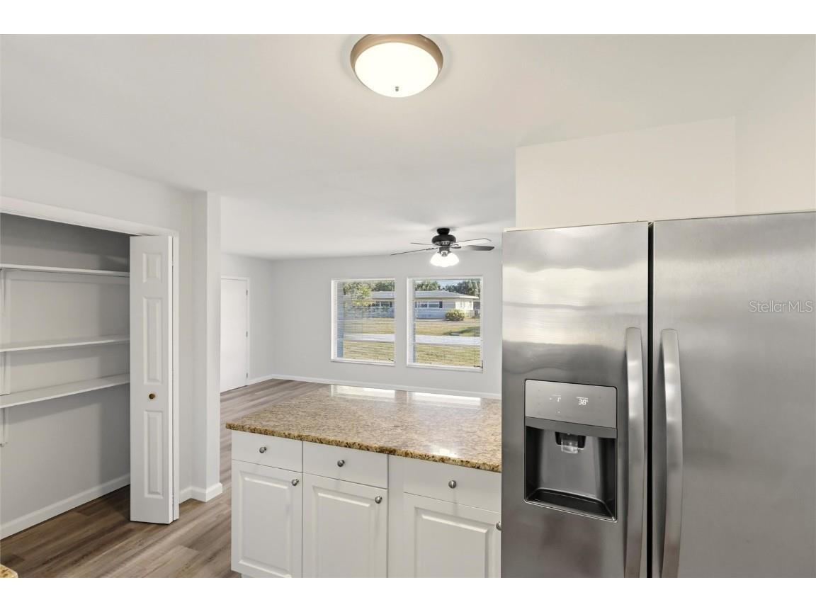 6226 Camphor Avenue Sarasota FL 34231 A4677154 image8