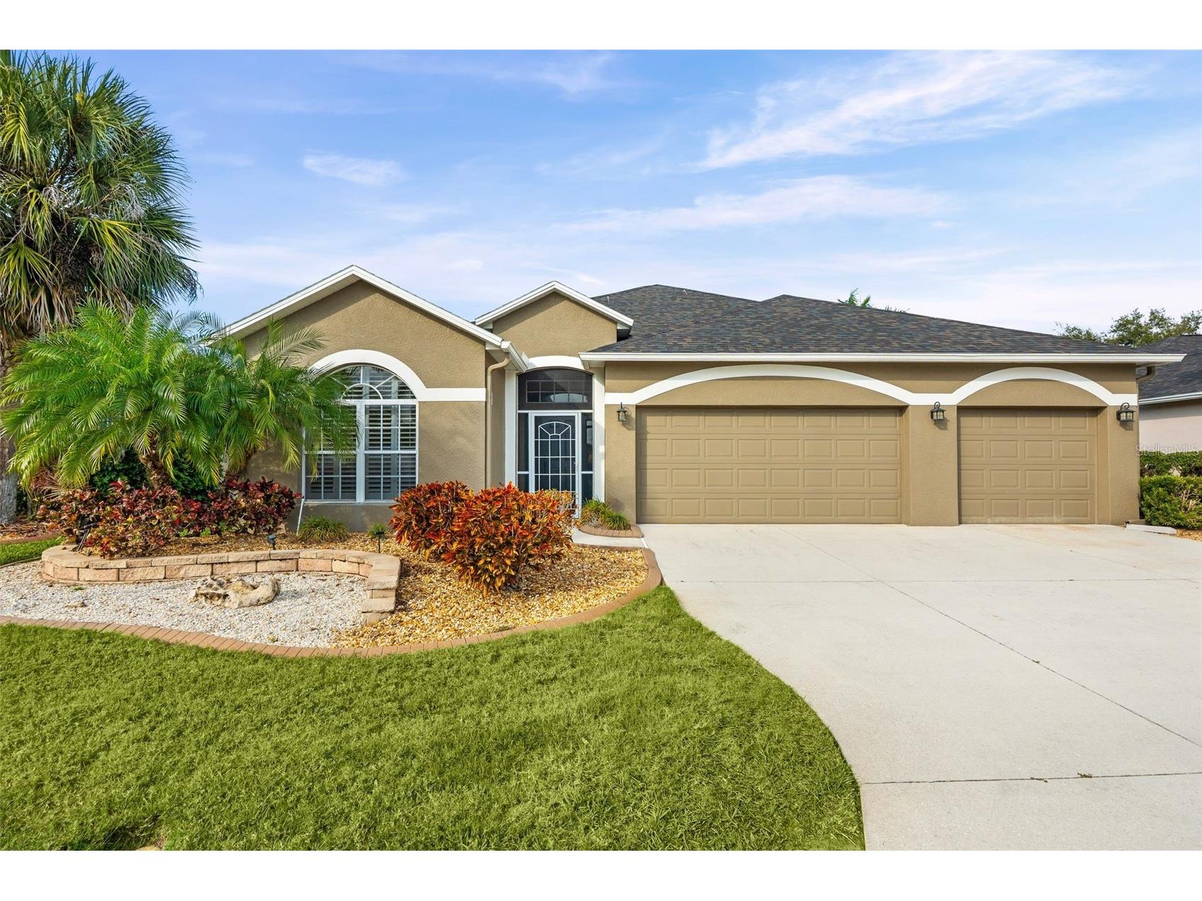 6226 Ikes Cabin Court Palmetto FL 34221 A4679862 image2