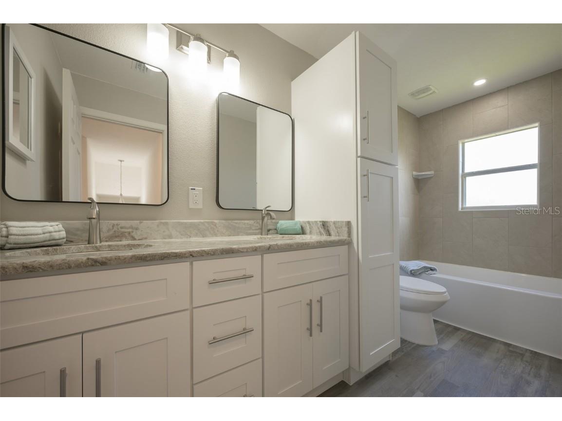 6227 Blue Runner Court Lakewood Ranch FL 34202 A4628618 image29