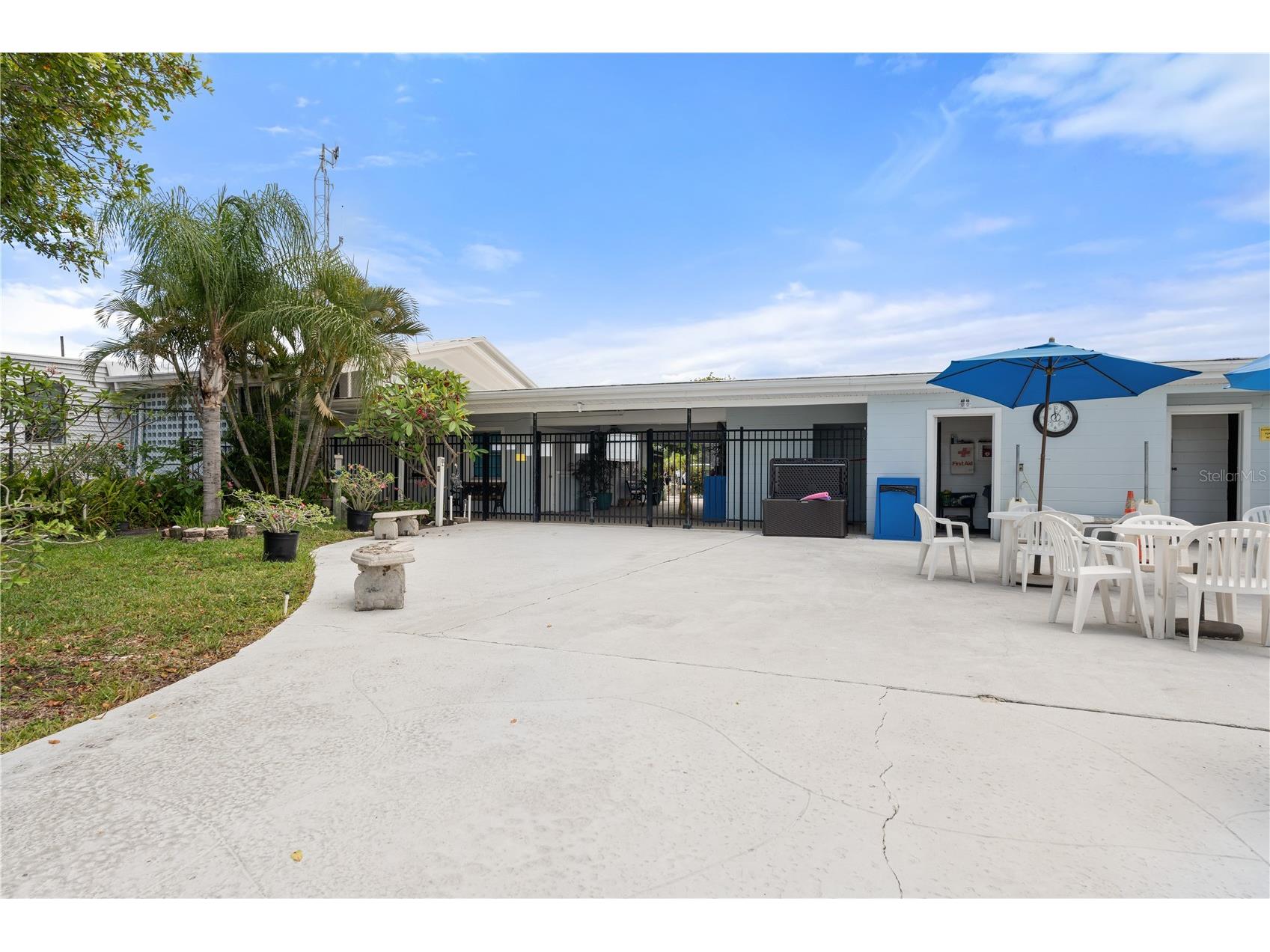 6227 Columbia Drive Bradenton FL 34207 - BAYSHORE CANAL A4677660 image40