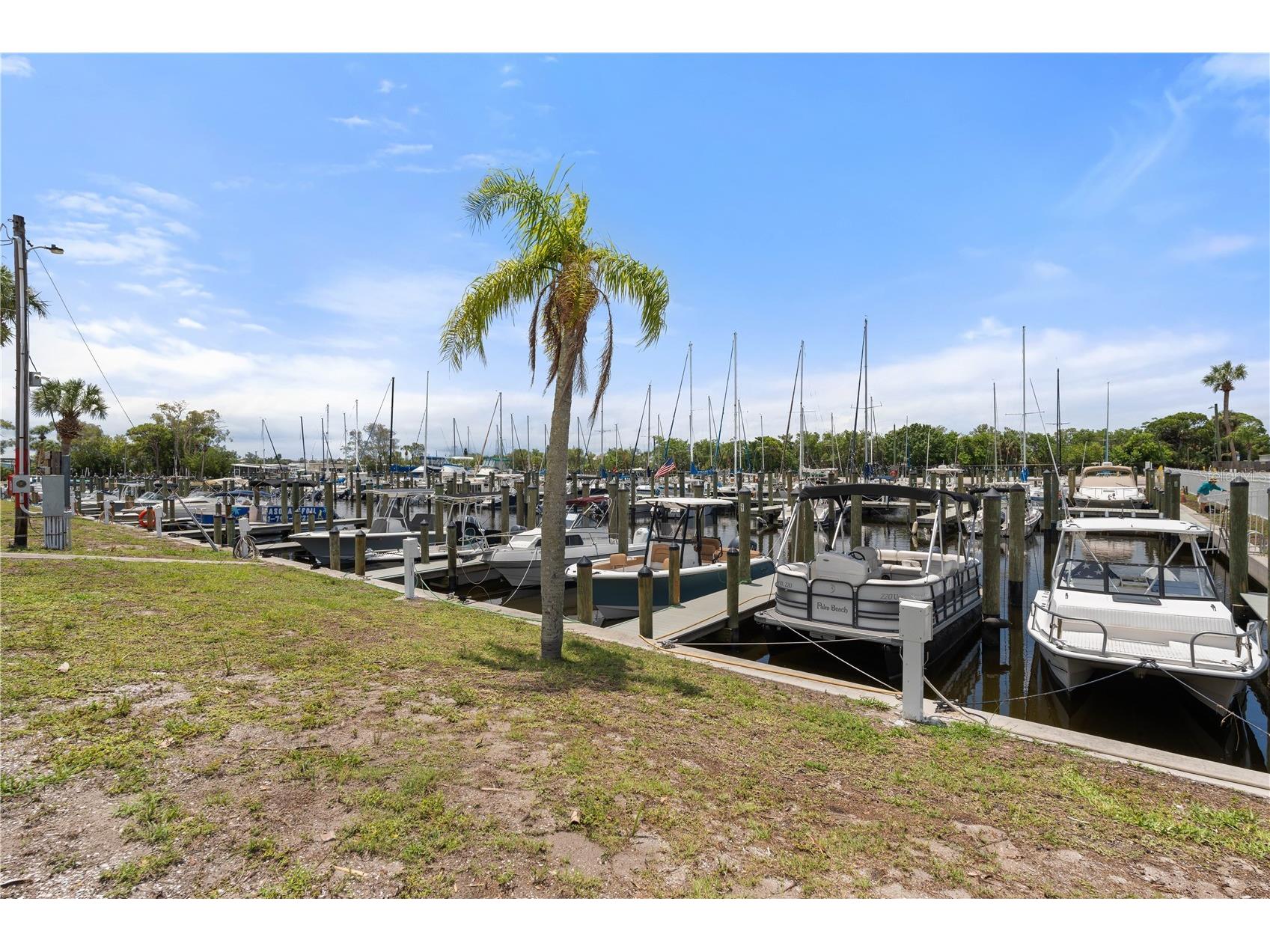 6227 Columbia Drive Bradenton FL 34207 - BAYSHORE CANAL A4677660 image44