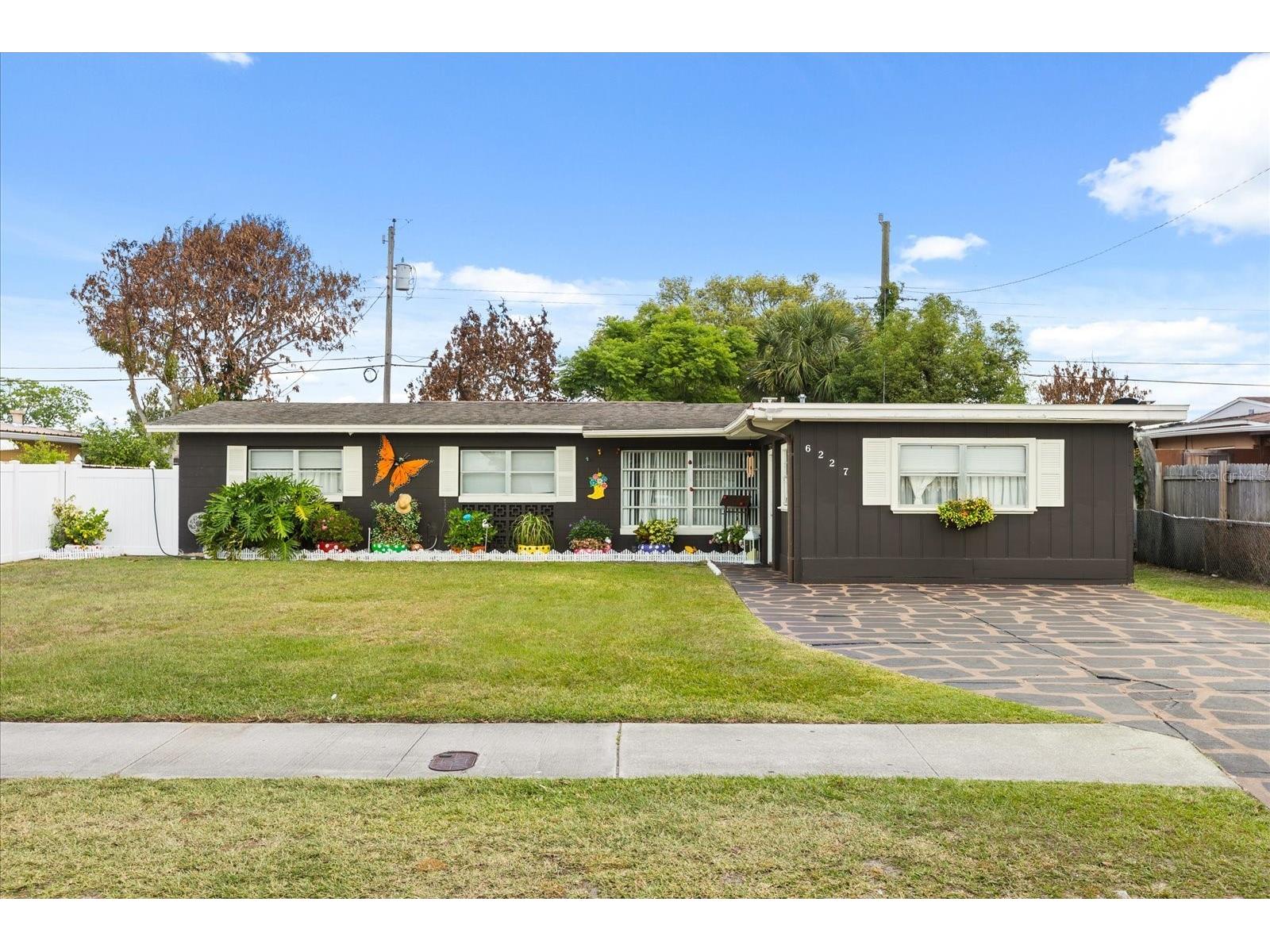 6227 Luzon Drive Orlando FL 32809 O6403237 image2