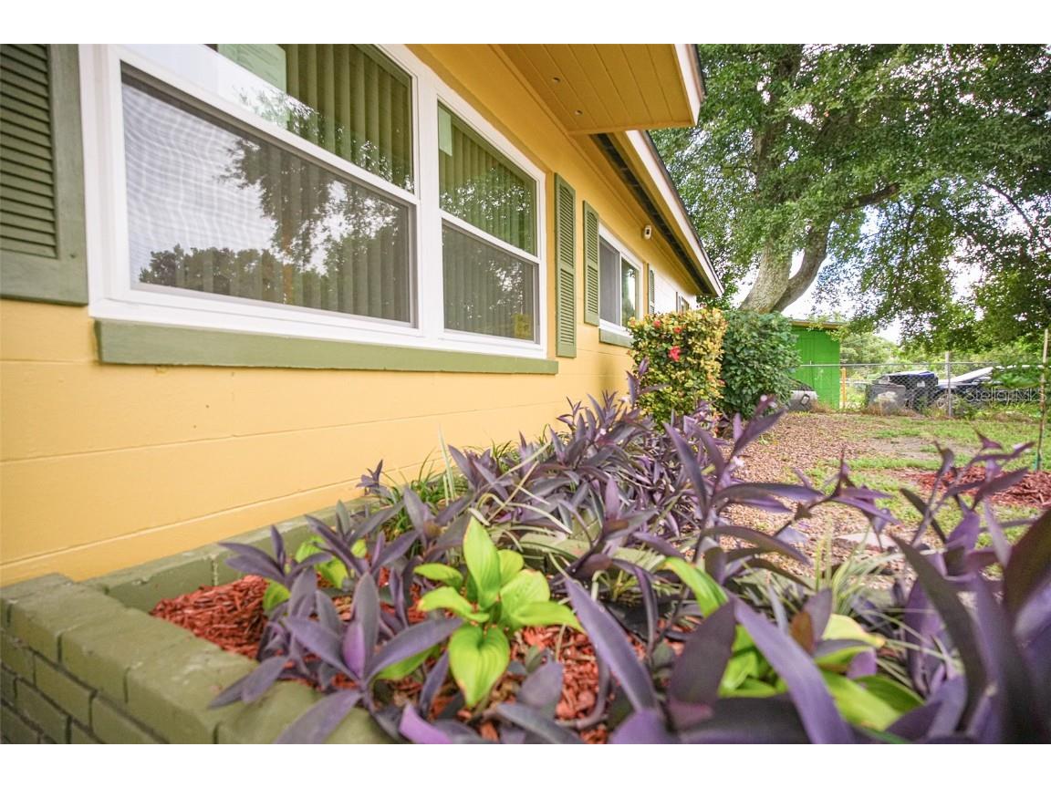 6227 NE Melbourne Avenue Orlando FL 32835 O6330972 image2