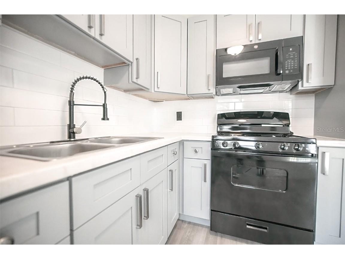 6227 NE Melbourne Avenue Orlando FL 32835 O6330972 image8