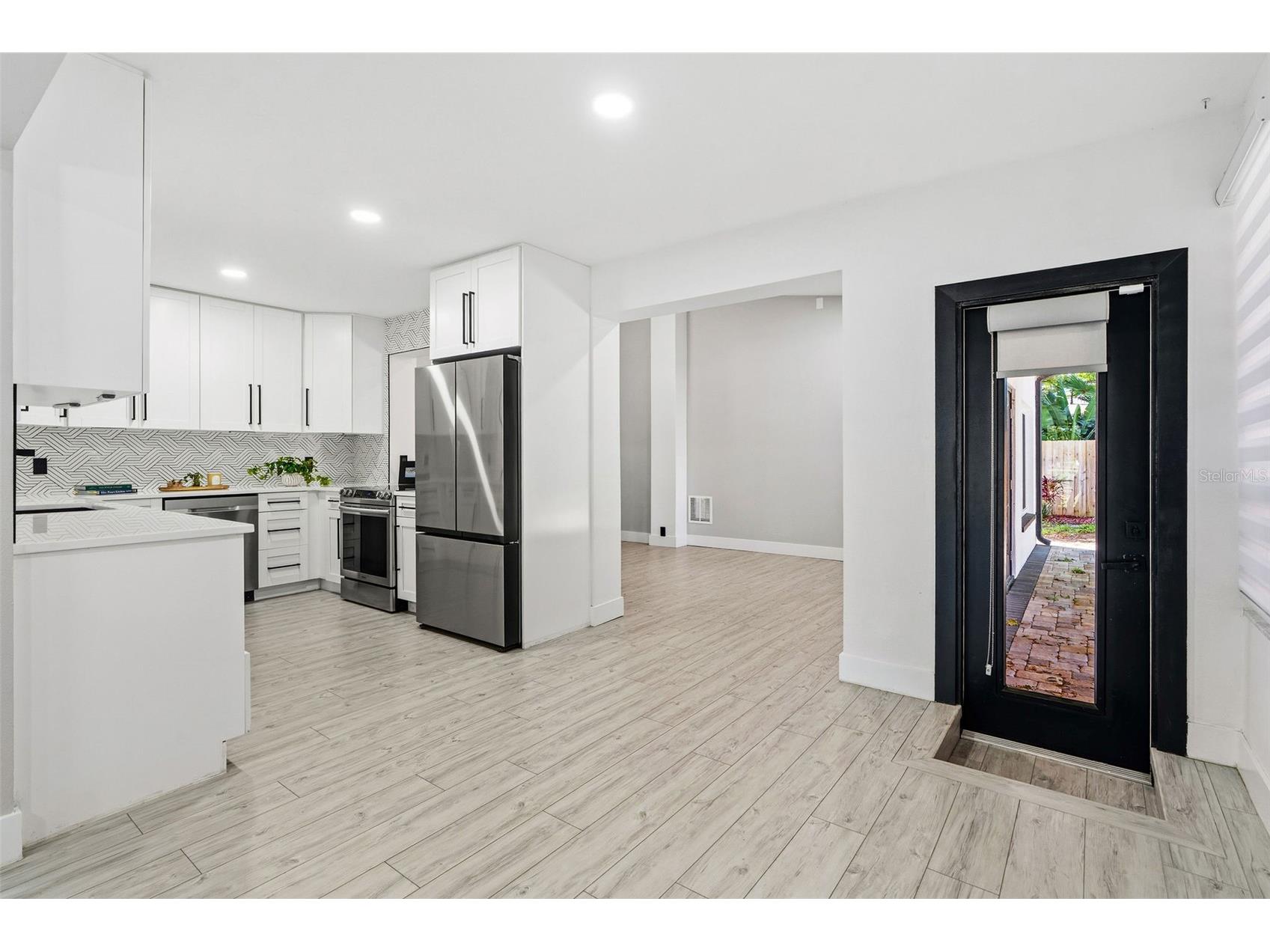 6228 7th Avenue N Saint Petersburg FL 33710 TB8493398 image10