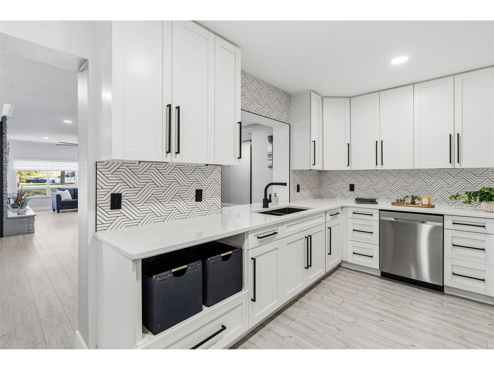 6228 7th Avenue N Saint Petersburg FL 33710 TB8493398 image13