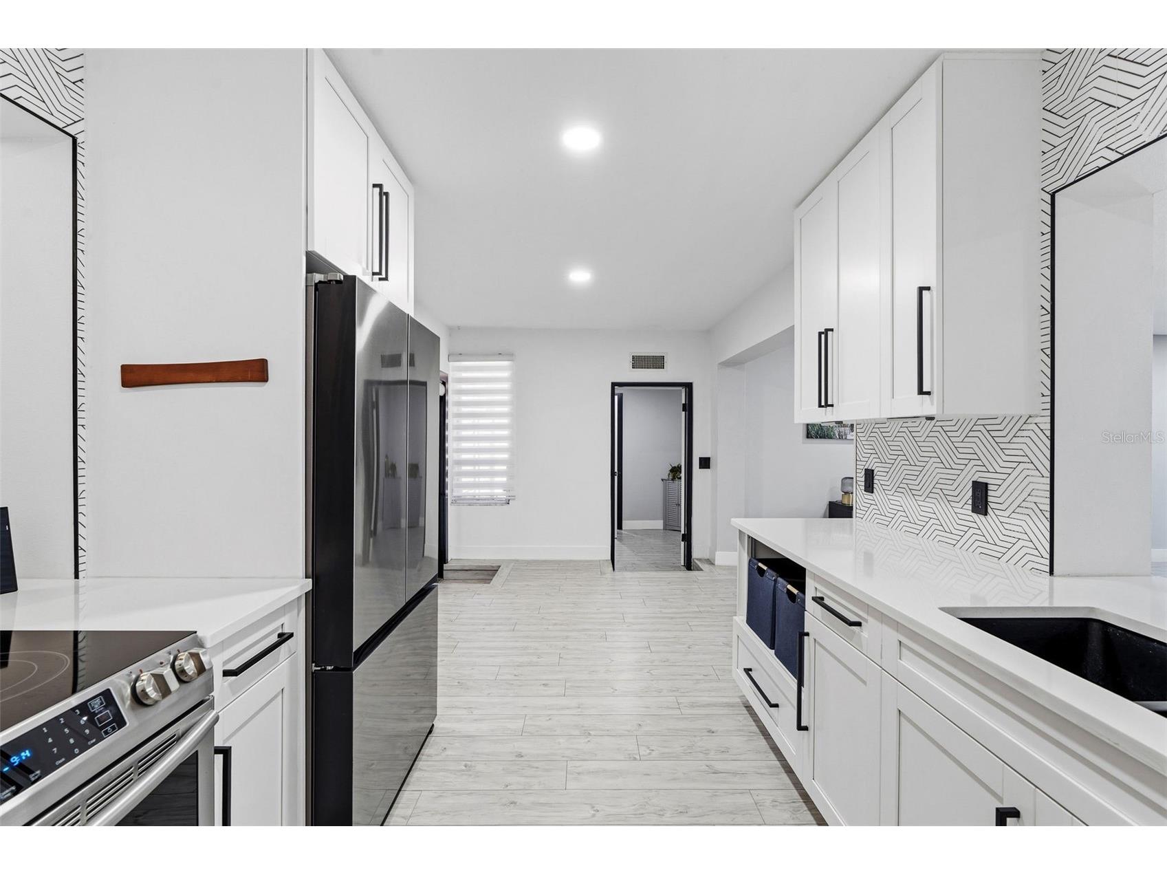 6228 7th Avenue N Saint Petersburg FL 33710 TB8493398 image16