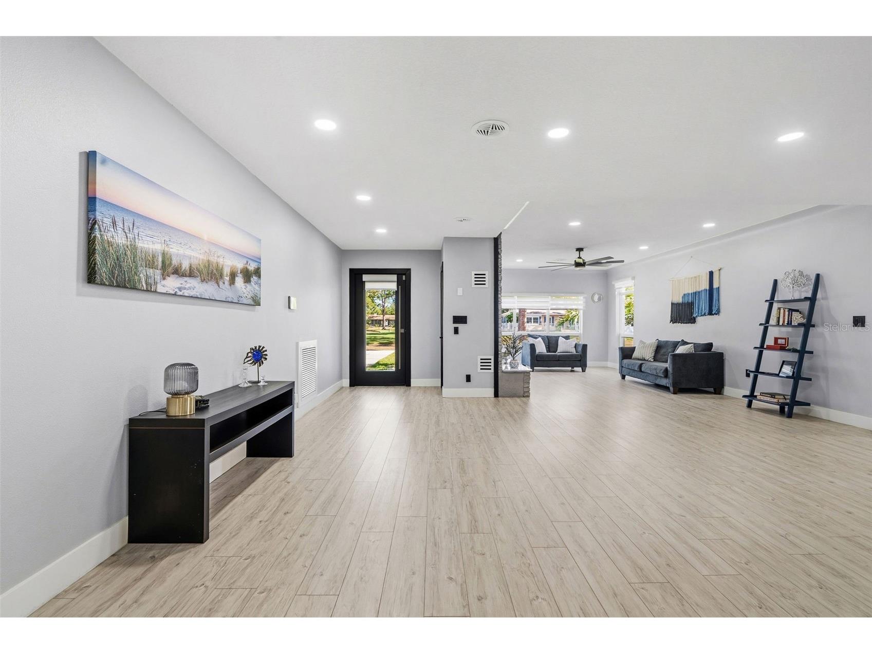 6228 7th Avenue N Saint Petersburg FL 33710 TB8493398 image4