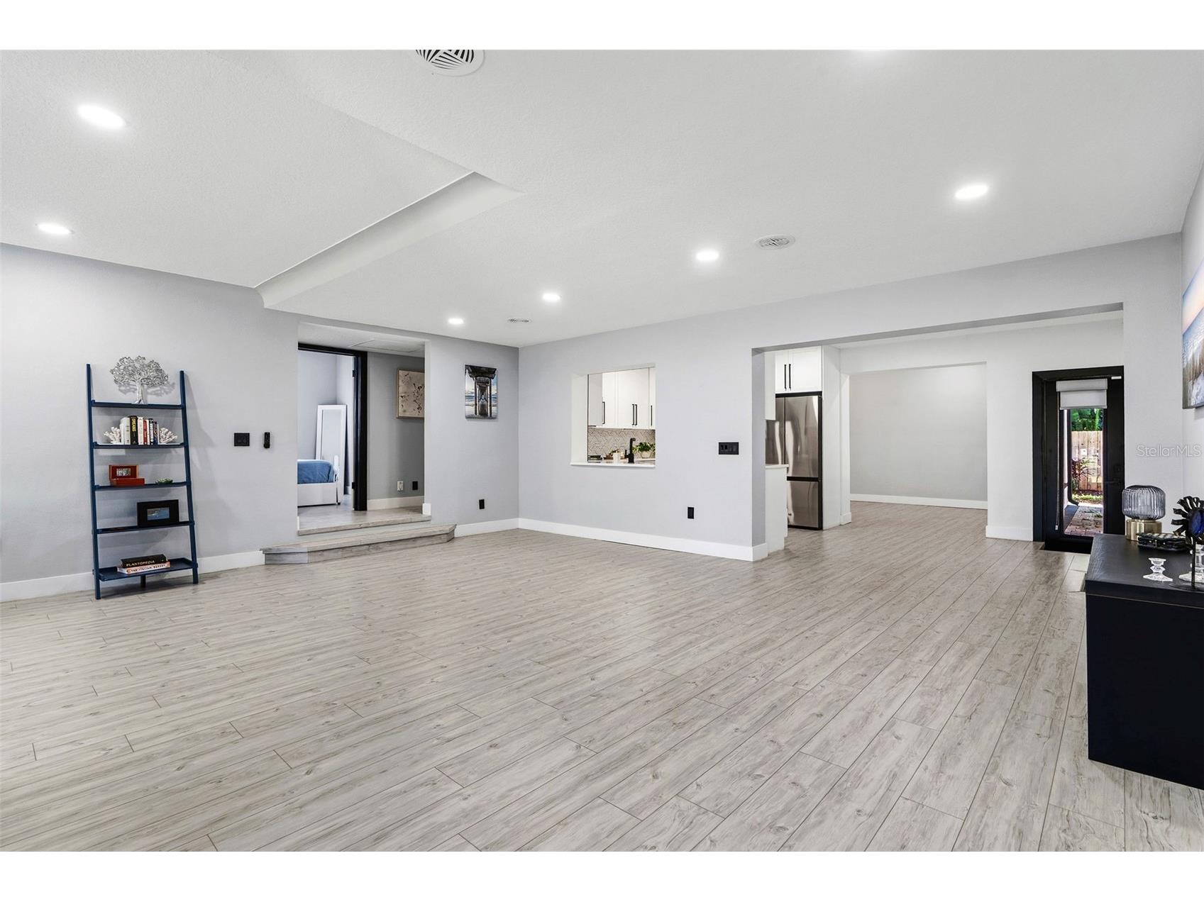 6228 7th Avenue N Saint Petersburg FL 33710 TB8493398 image8