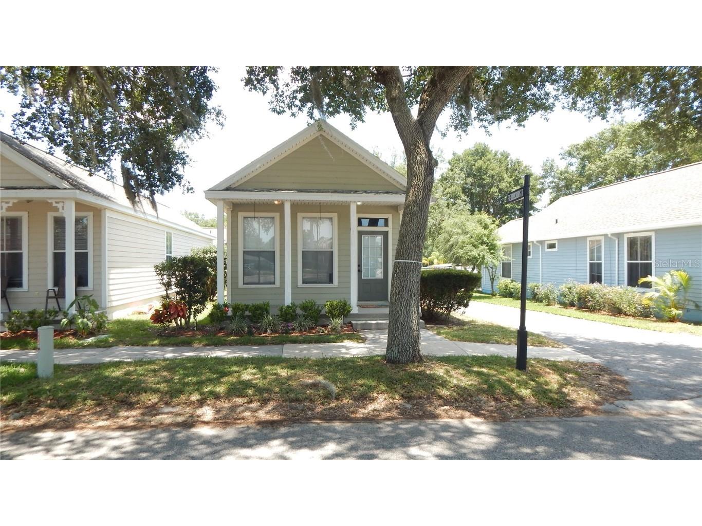 6228 Abbott Station Drive Zephyrhills FL 33542 T3529991 image1