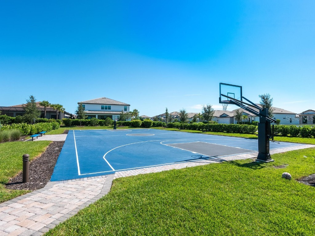 6228 Baywood Court Lakewood Ranch FL 34211 A4659740 image48