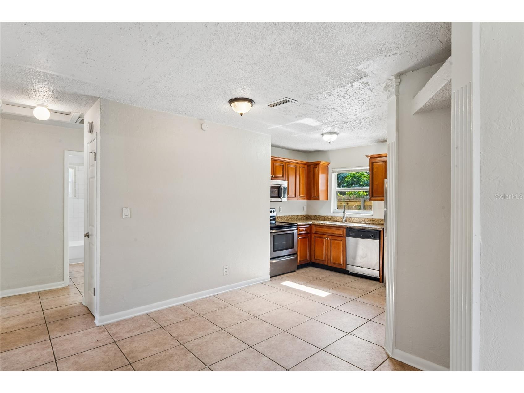 6229 50th Avenue N Saint Petersburg FL 33709 TB8525096 image10