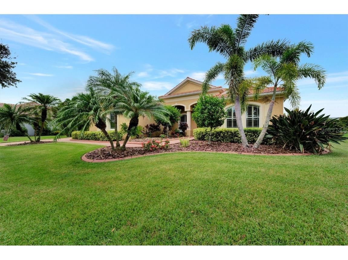 623 147th Court NE Bradenton FL 34212 A4617286 image1