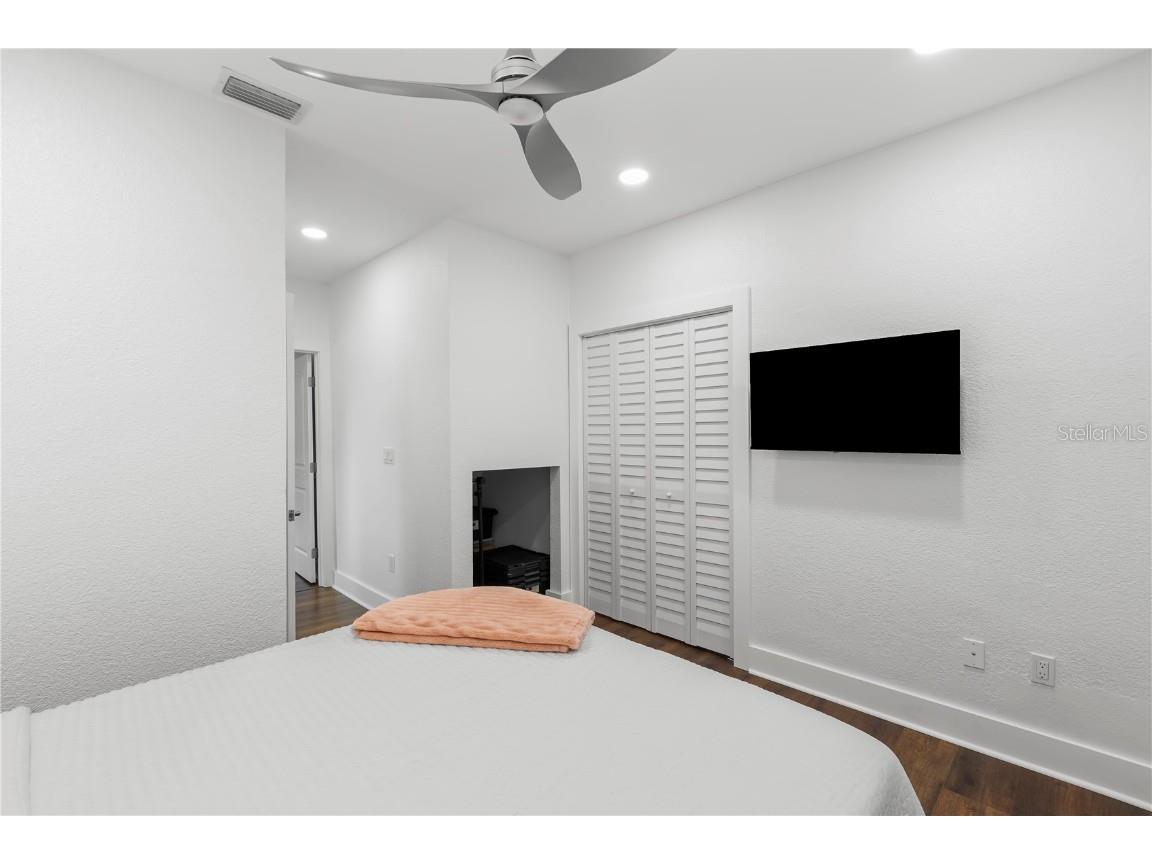 623 1st Avenue N Safety Harbor FL 34695 TB8445011 image45