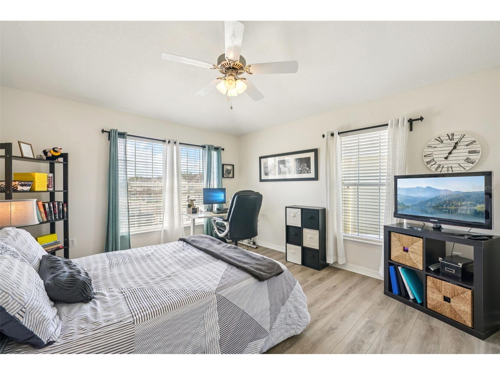 623 52nd Avenue N Saint Petersburg FL 33703 TB8484640 image24
