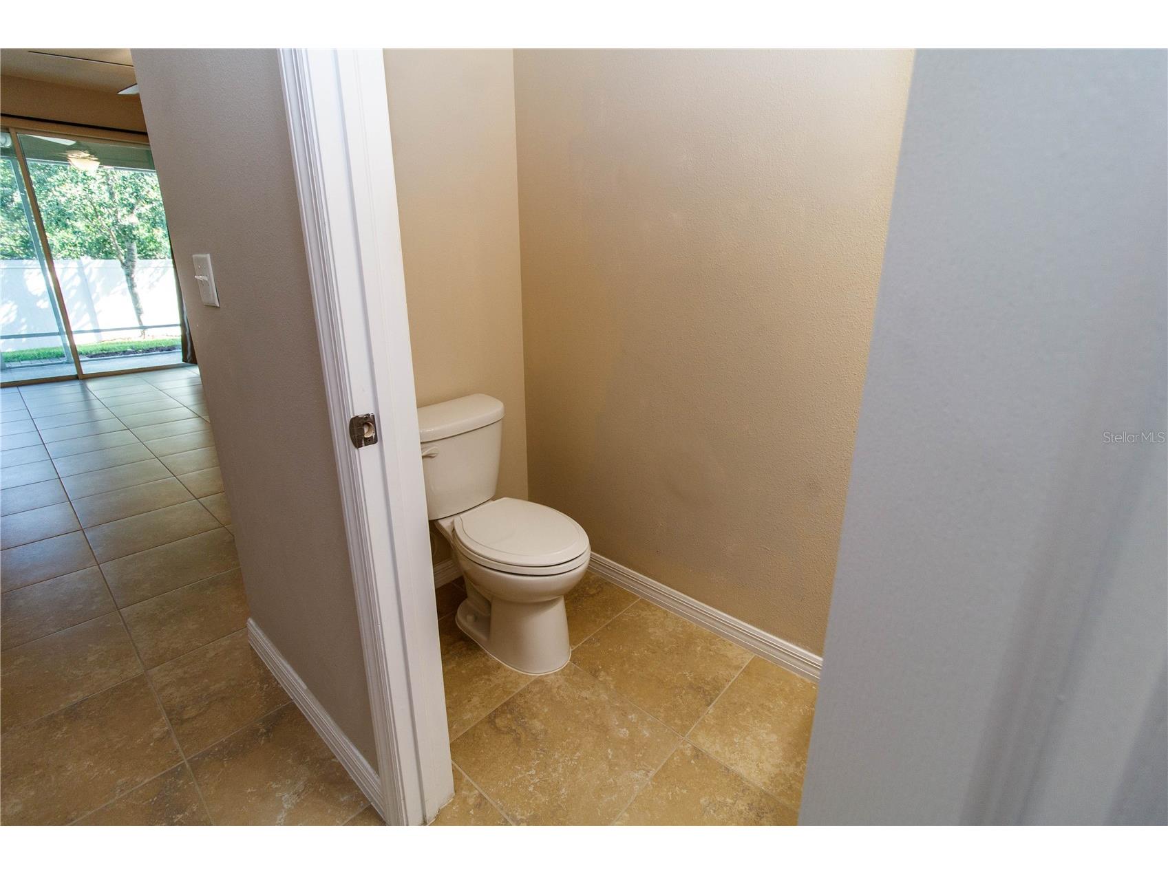 623 53rd Ave N Saint Petersburg FL 33703 TB8494071 image10