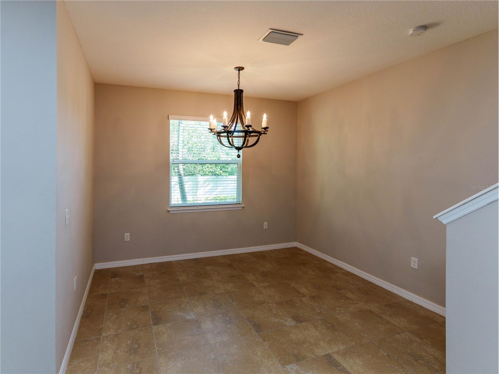 623 53rd Ave N Saint Petersburg FL 33703 TB8494071 image14