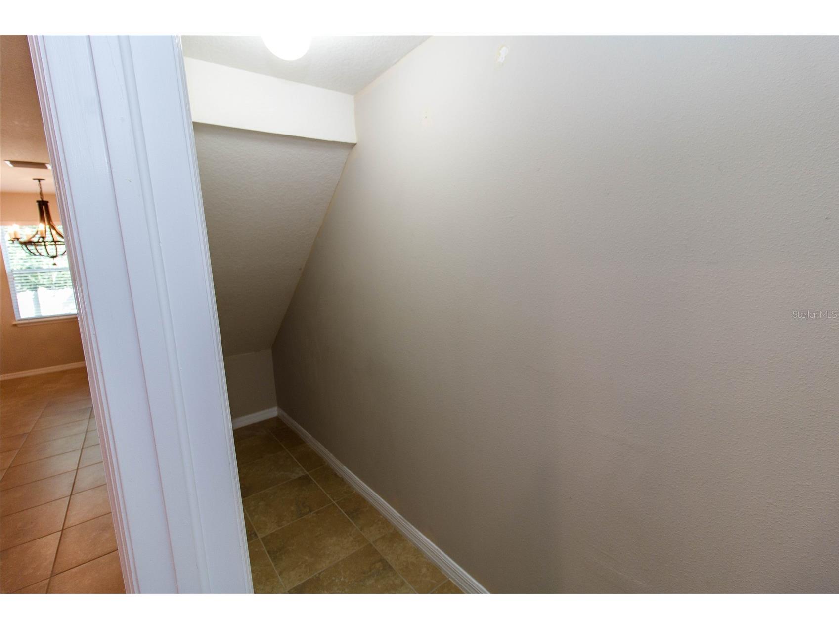 623 53rd Ave N Saint Petersburg FL 33703 TB8494071 image16