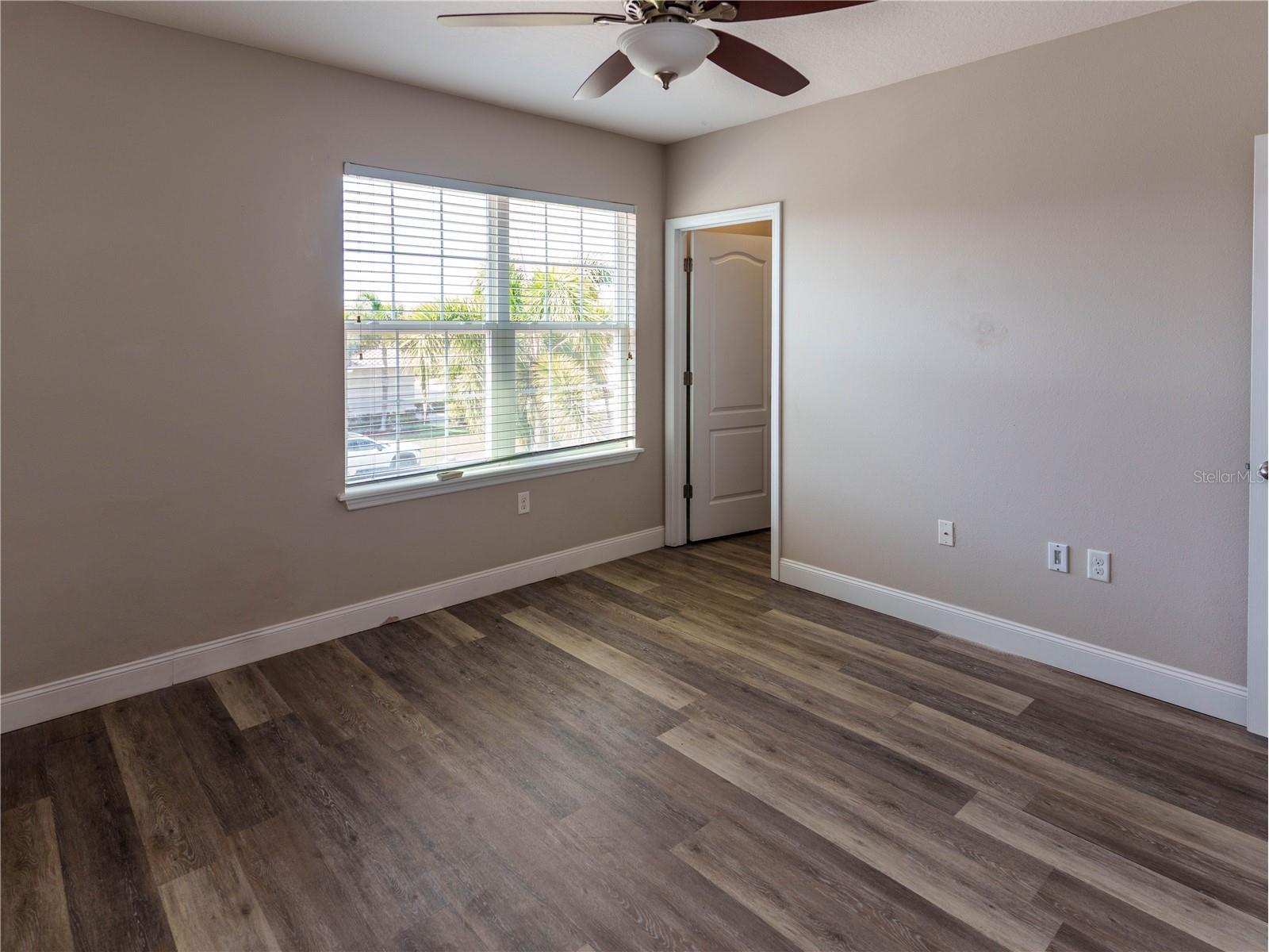 623 53rd Ave N Saint Petersburg FL 33703 TB8494071 image29
