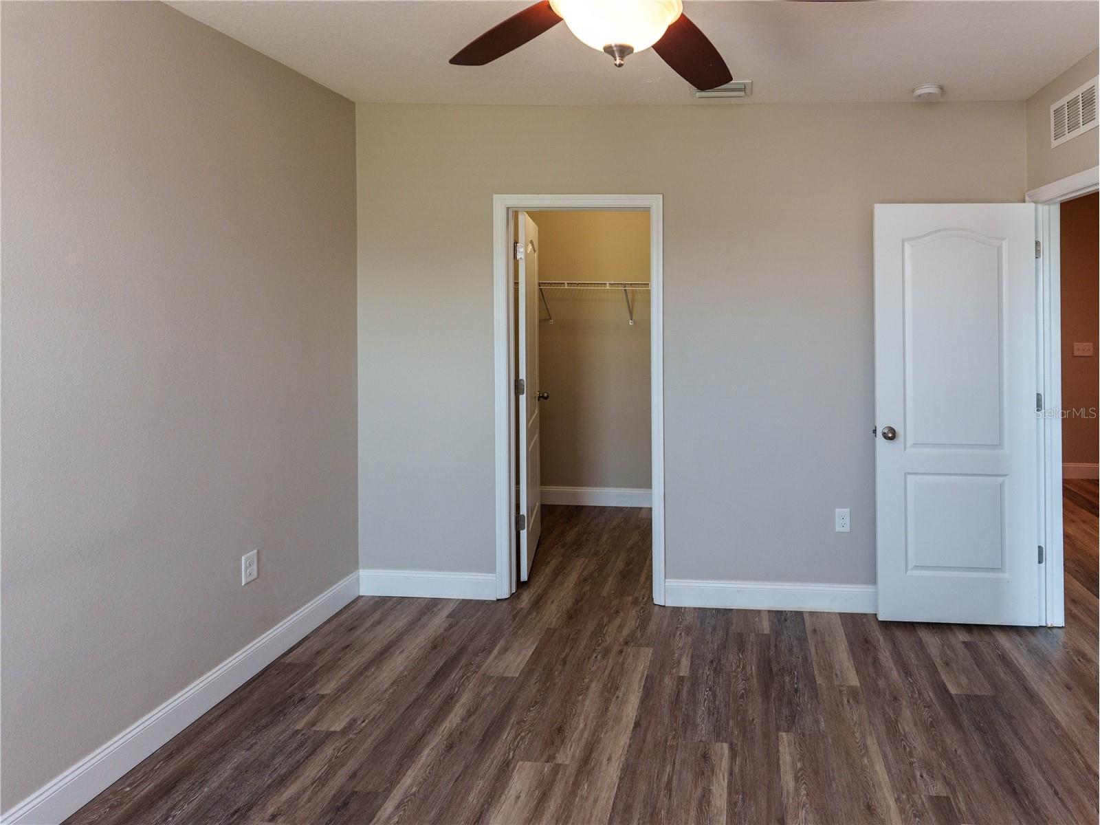 623 53rd Ave N Saint Petersburg FL 33703 TB8494071 image32