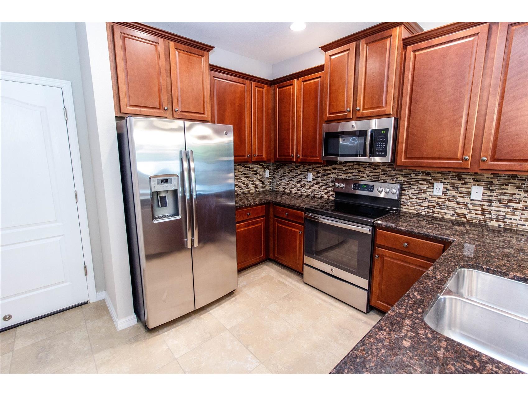 623 53rd Ave N Saint Petersburg FL 33703 TB8494071 image4