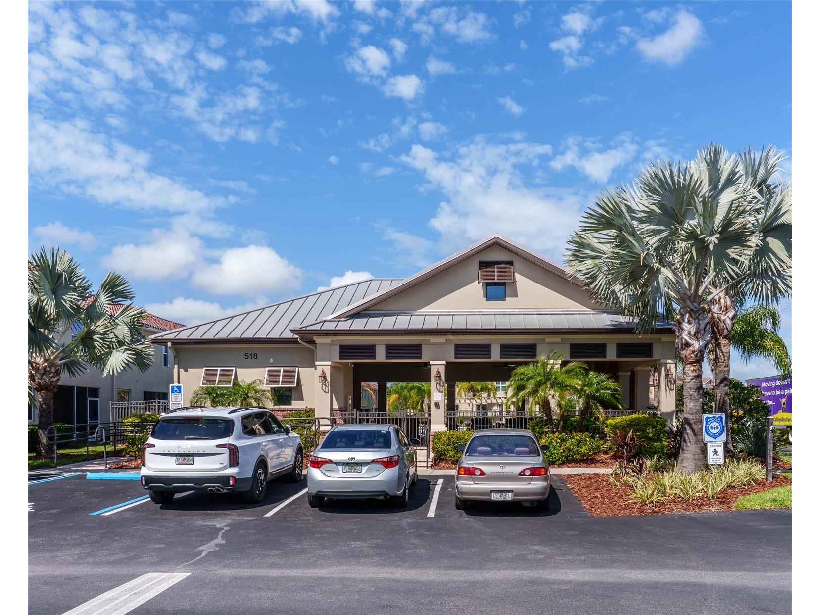 623 53rd Ave N Saint Petersburg FL 33703 TB8494071 image44